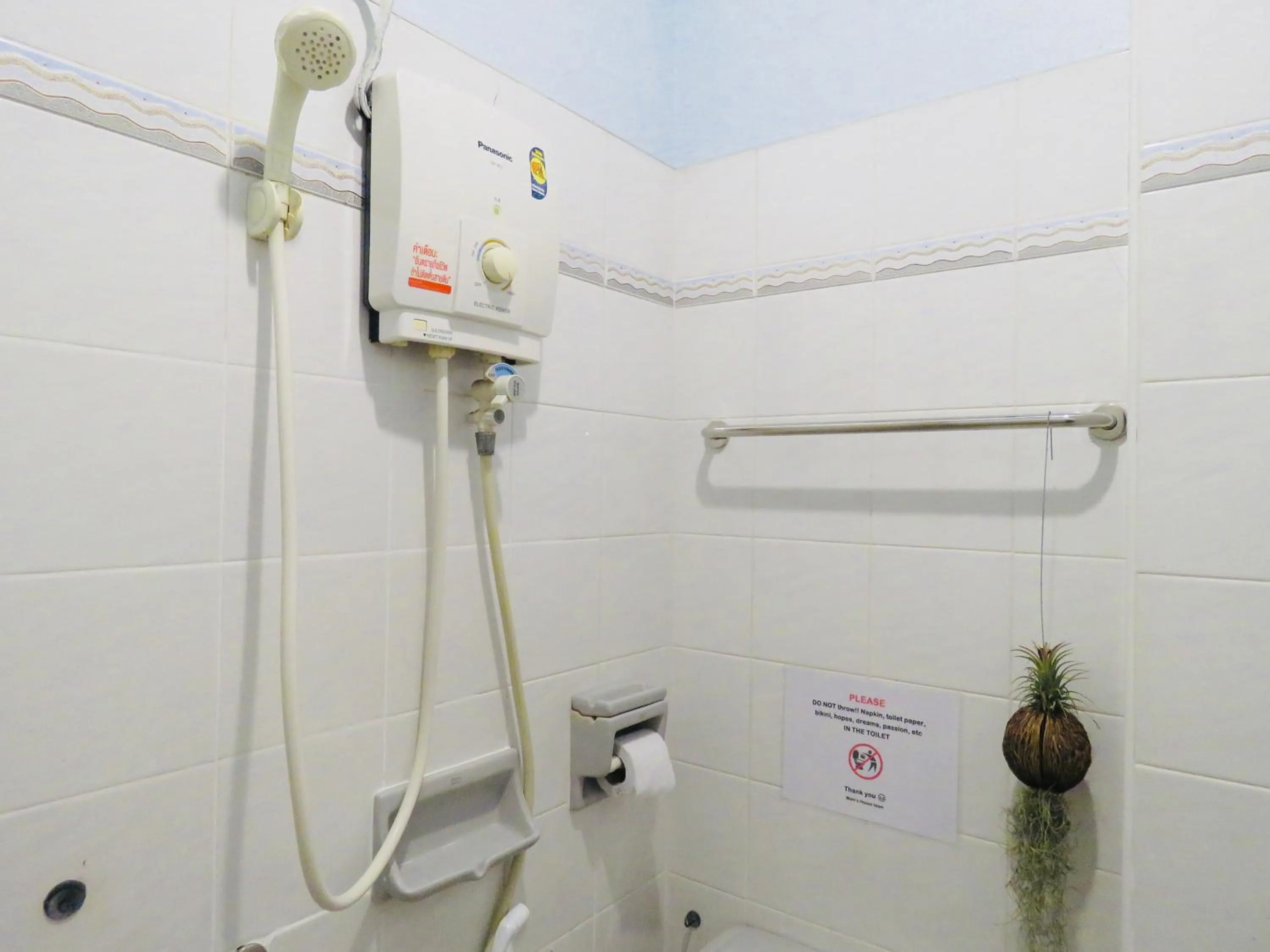 Bathroom in Mam's House Khaosan