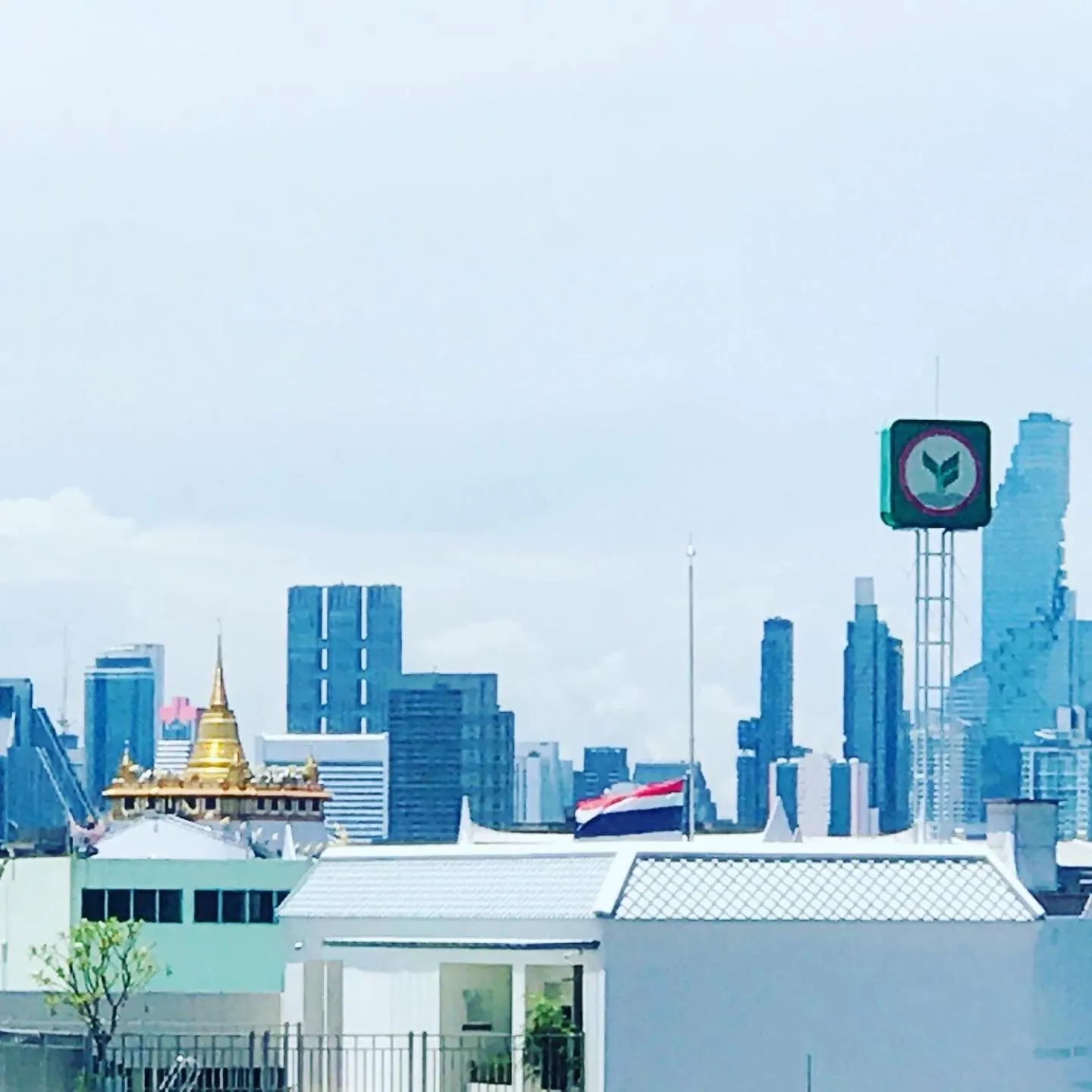 Nearby landmark in Mam's House Khaosan