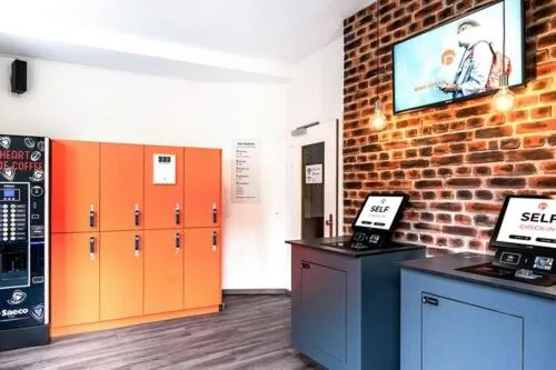 Delta City Hotels - Self check-in