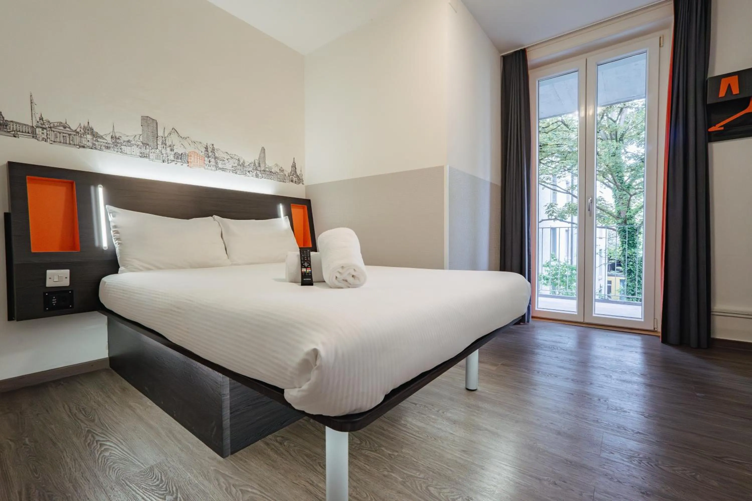 Bedroom in easyHotel Zürich City West