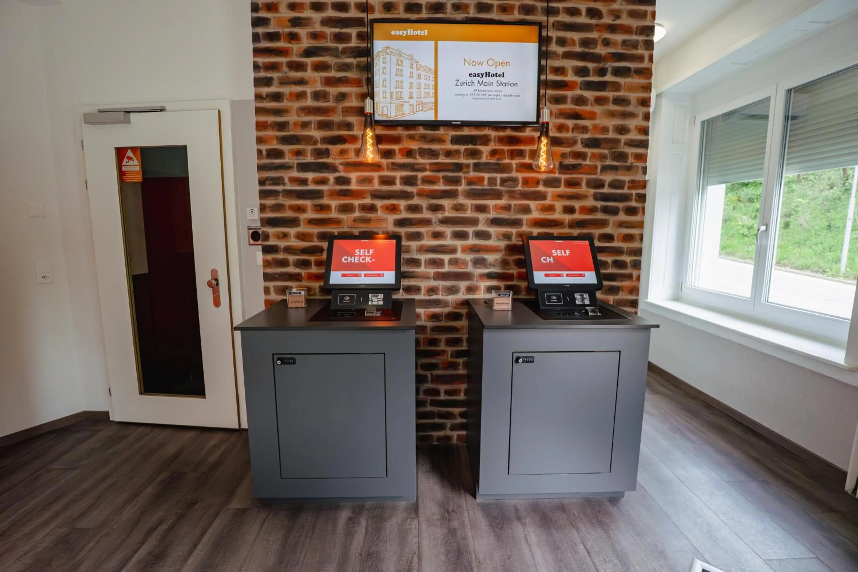 Lobby or reception in easyHotel Zürich City West