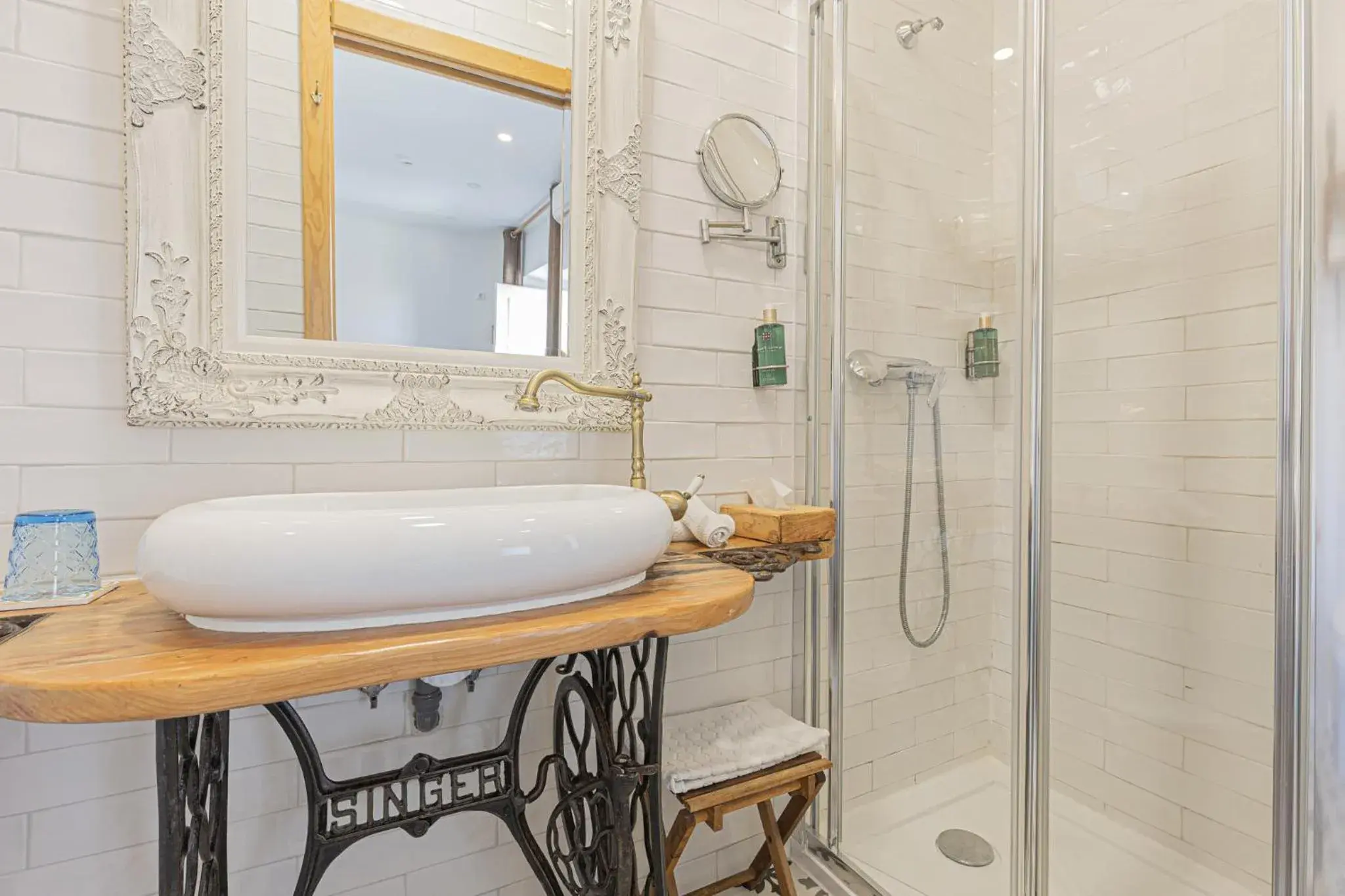 Superior Double Room - single occupancy in NINHO SALOIO Superior Double Room - single occupancy in NINHO SALOIO