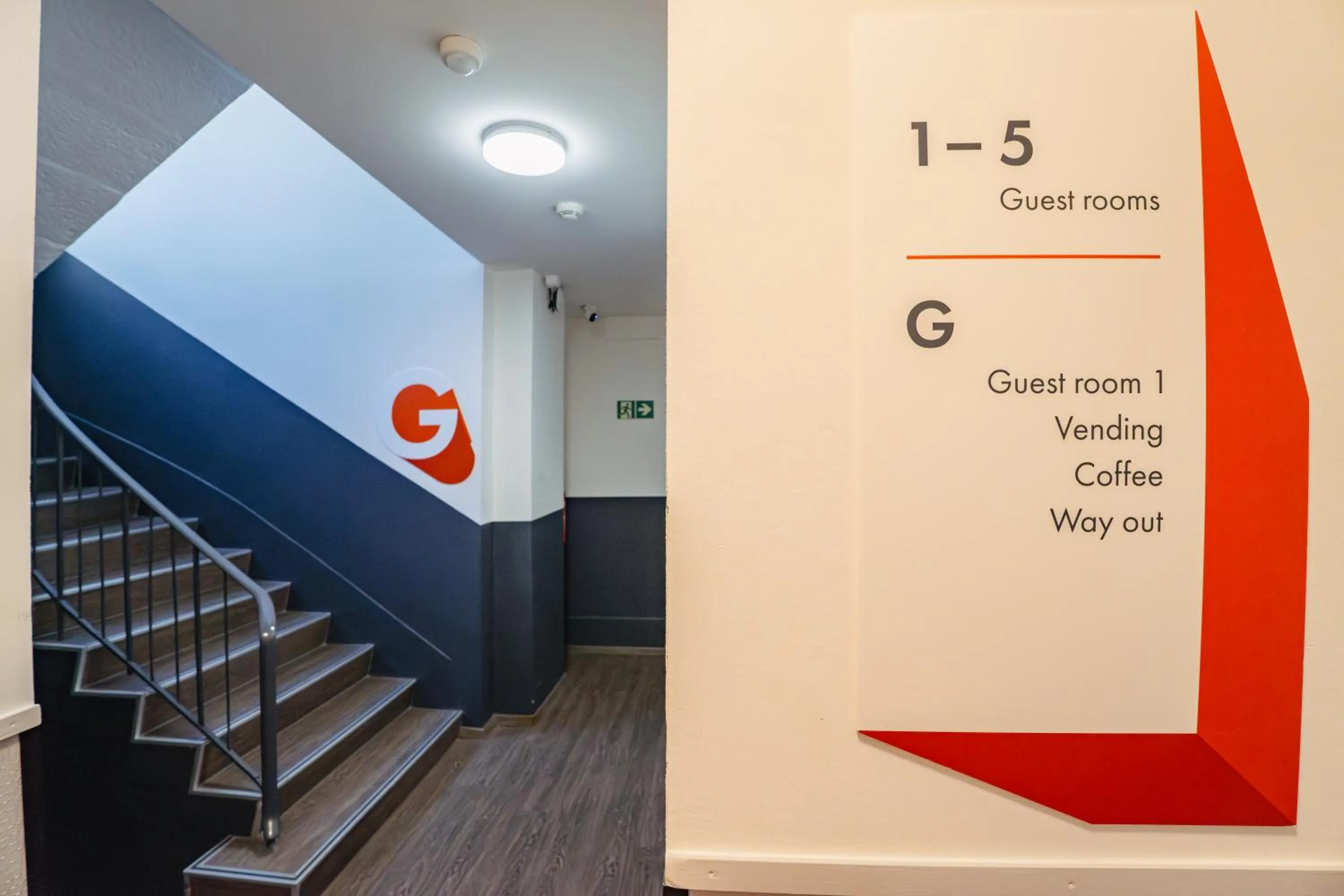 Property logo or sign in easyHotel Zürich City Limmatplatz