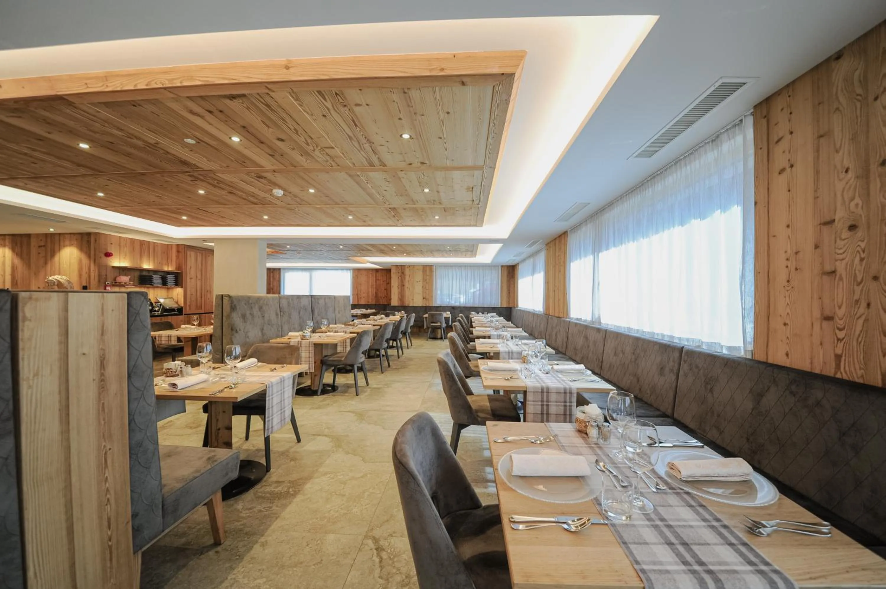 Restaurant/places to eat in Hotel Italia