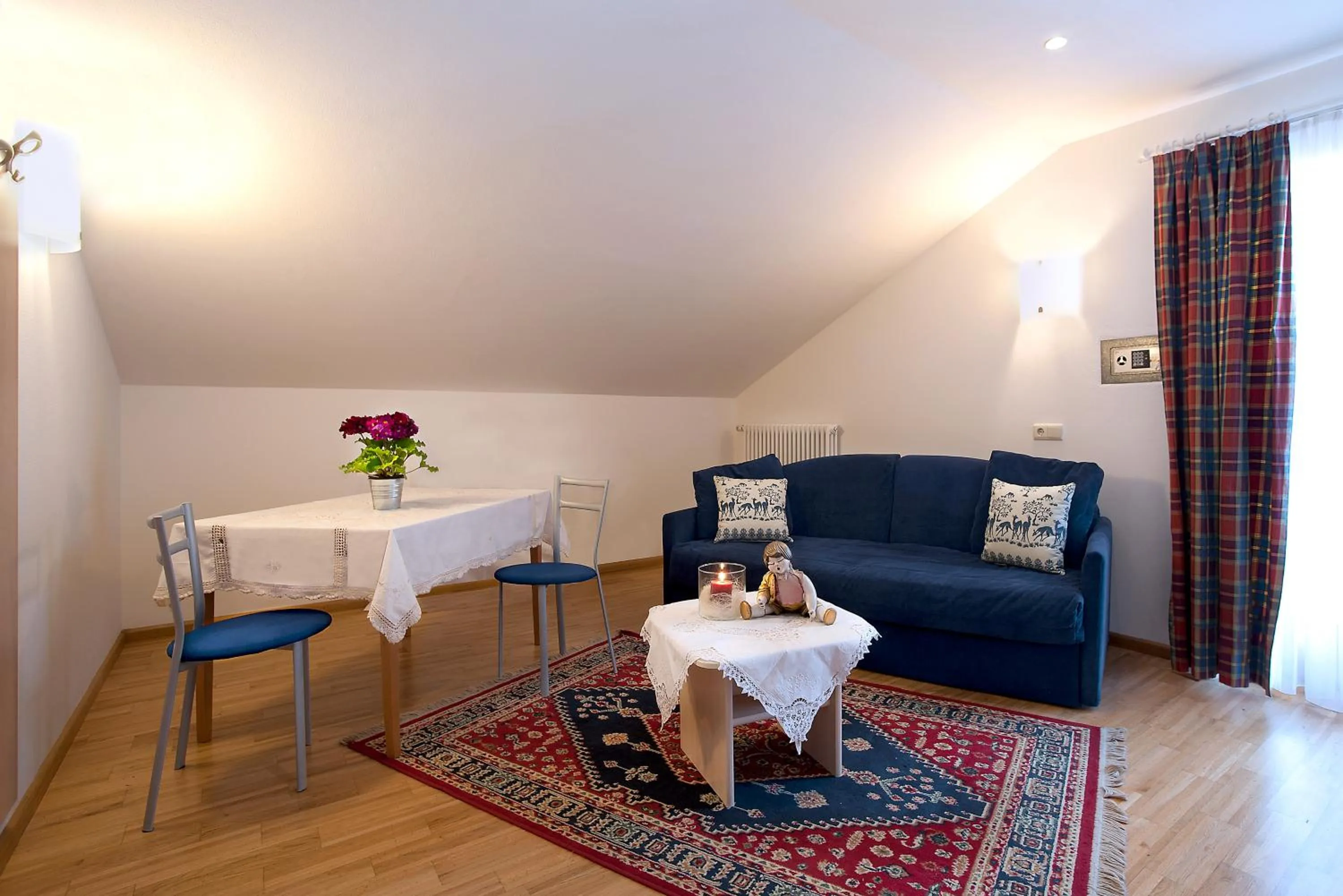 Seating area in Hotel Italia