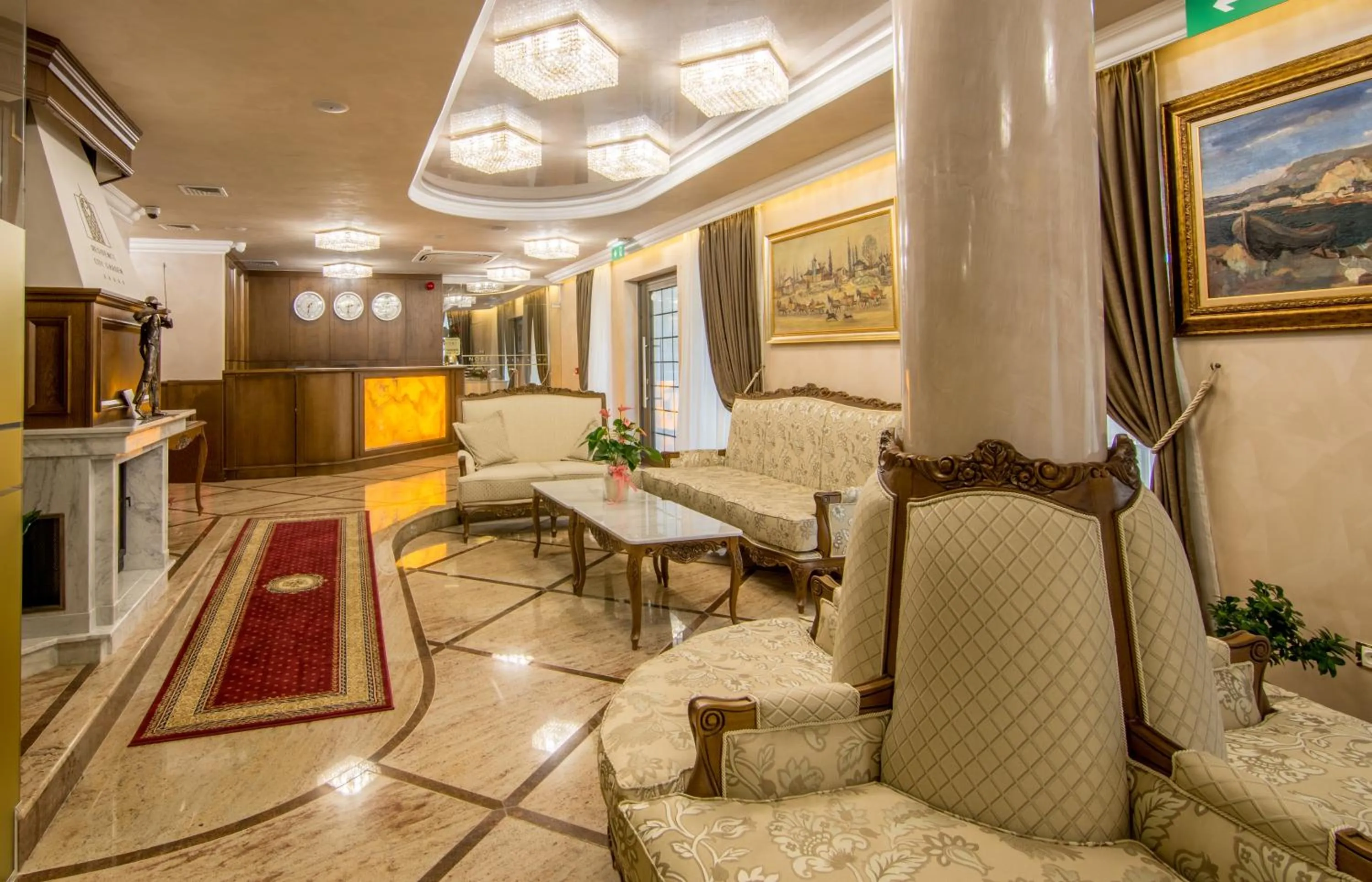 Lounge or bar in Residence City Garden - Certificate of Excellence Top 10 BEST Five-Stars City Hotels for 2024 awarded by HTIF