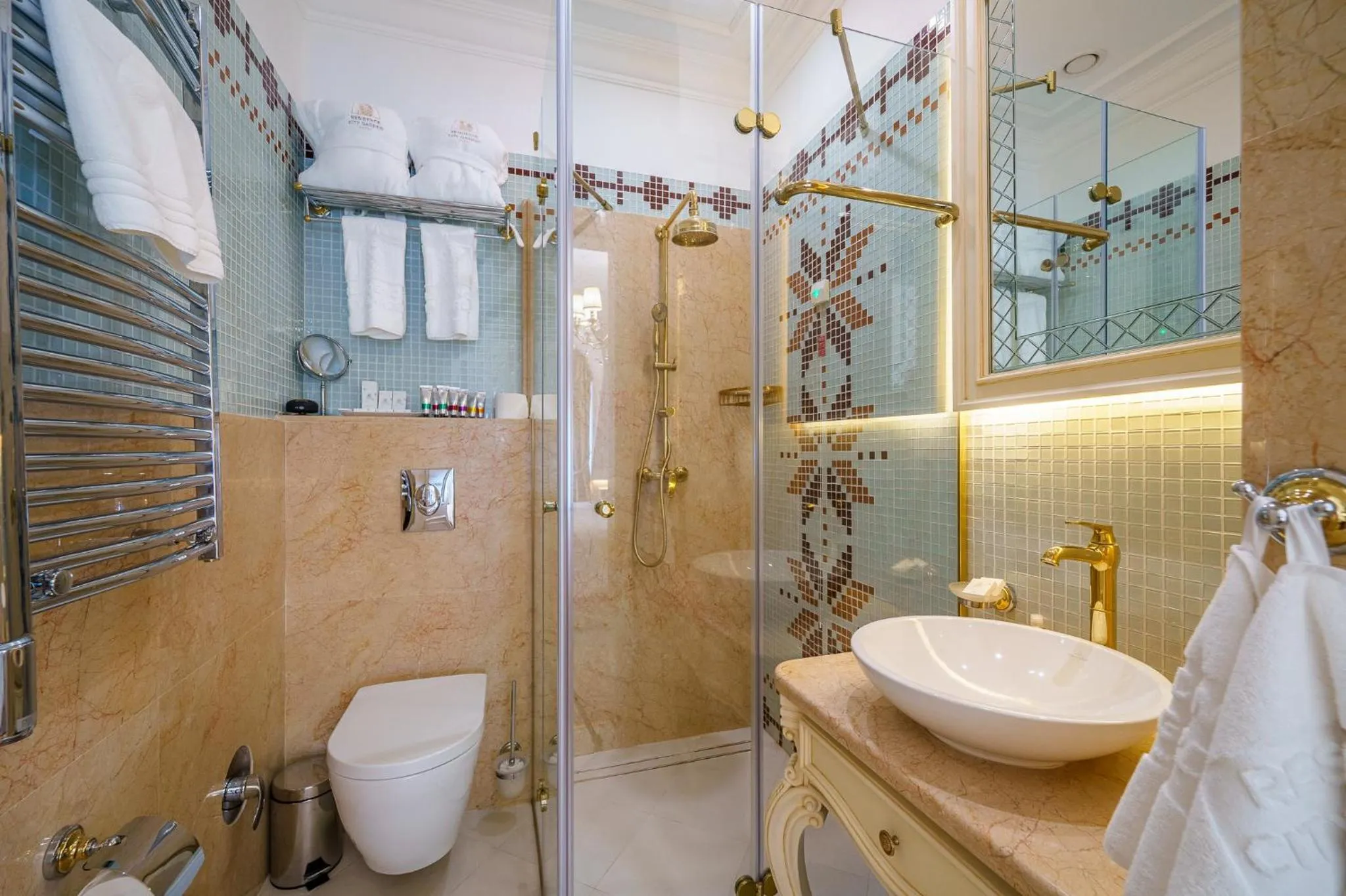 Bathroom in Residence City Garden - Certificate of Excellence Top 10 BEST Five-Stars City Hotels for 2024 awarded by HTIF