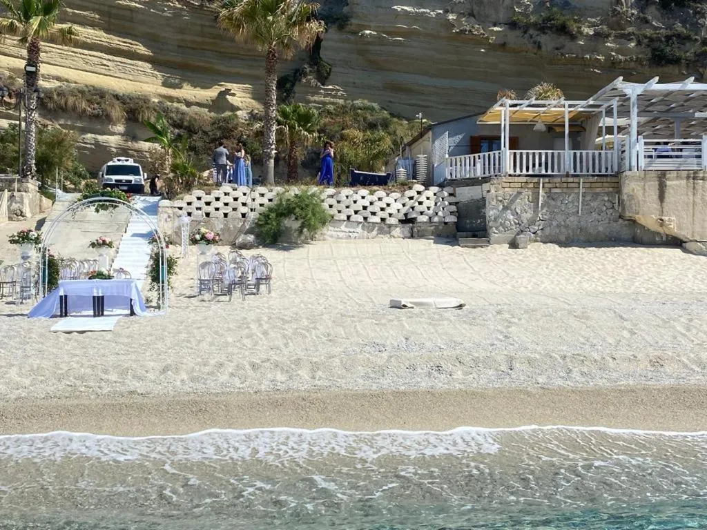 Sea view in Oldwell Hotel