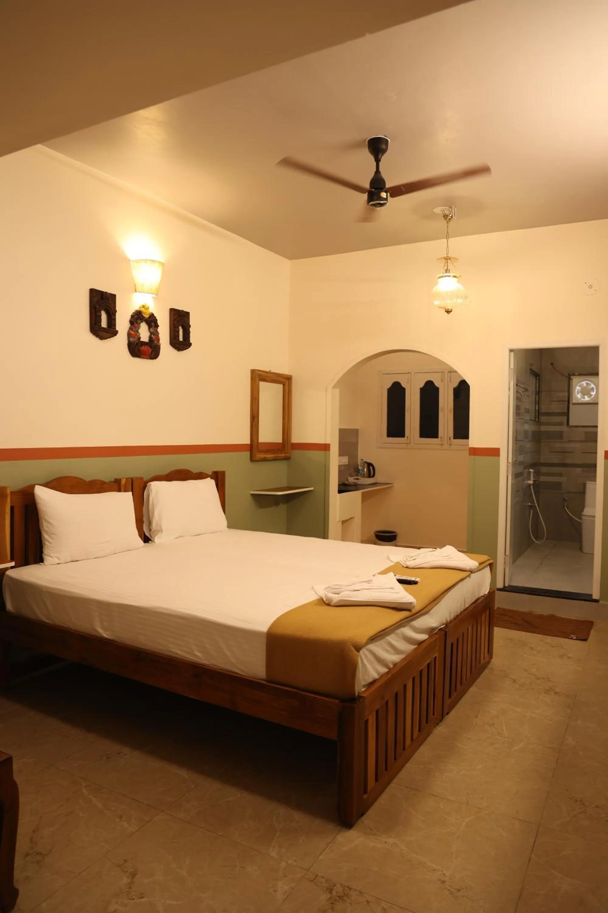 Bed in Dwaraka Guest House