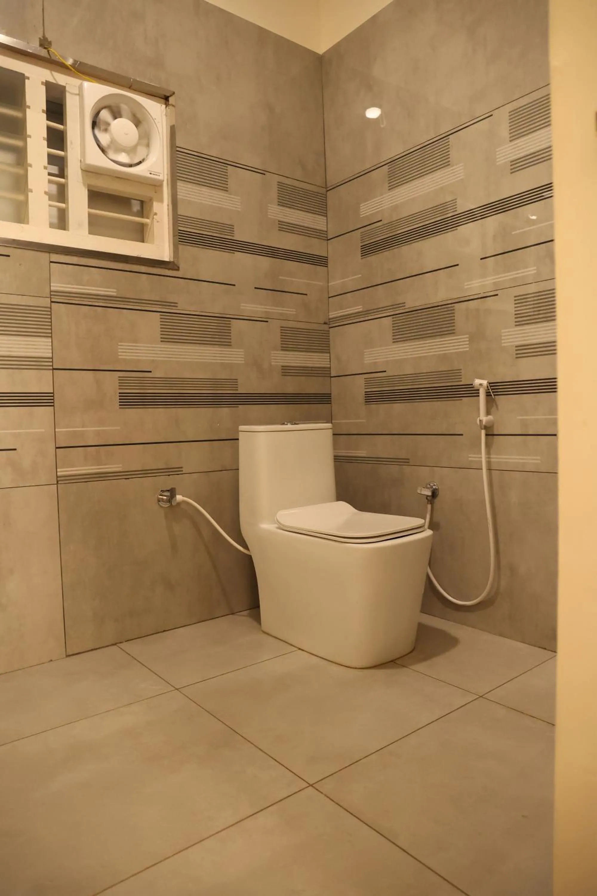 Toilet in Dwaraka Guest House