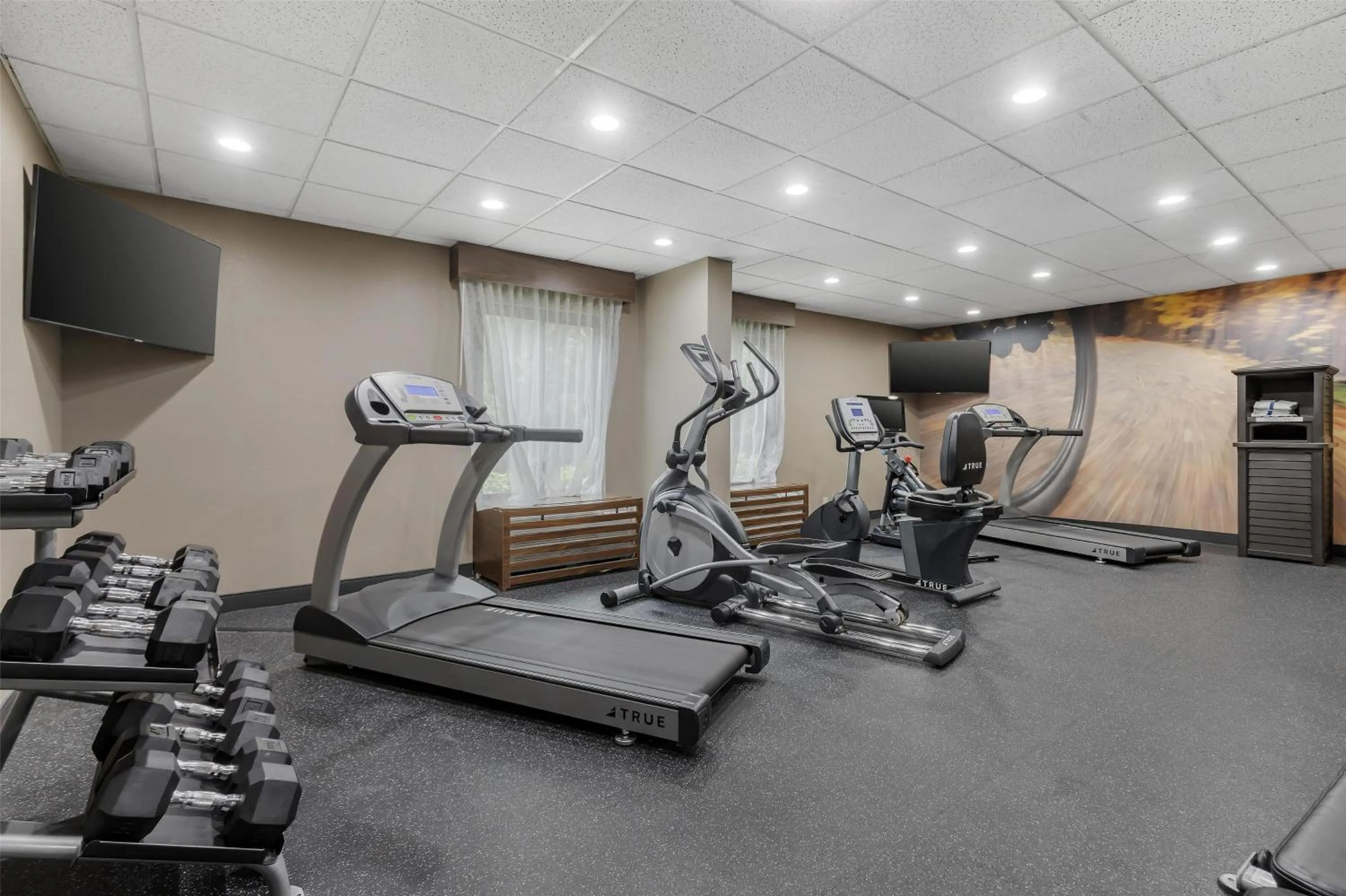Fitness centre/facilities in Best Western Plus Lexington Inn