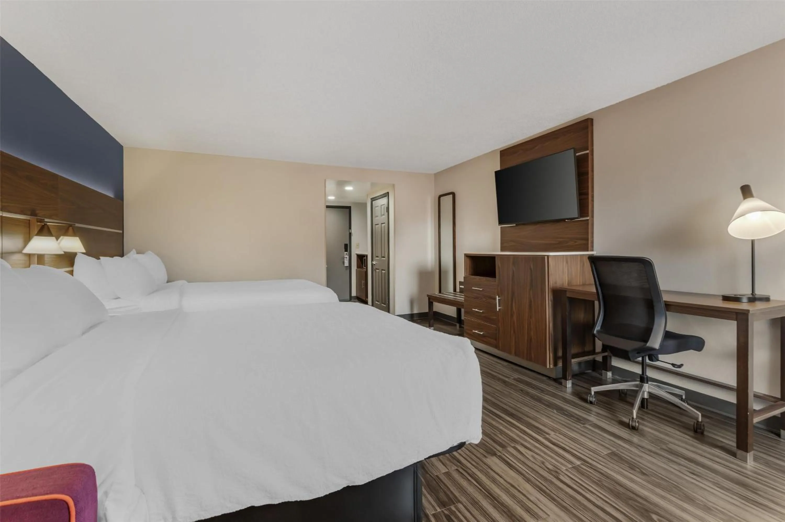 Bedroom, Bed in Best Western Plus Lexington Inn