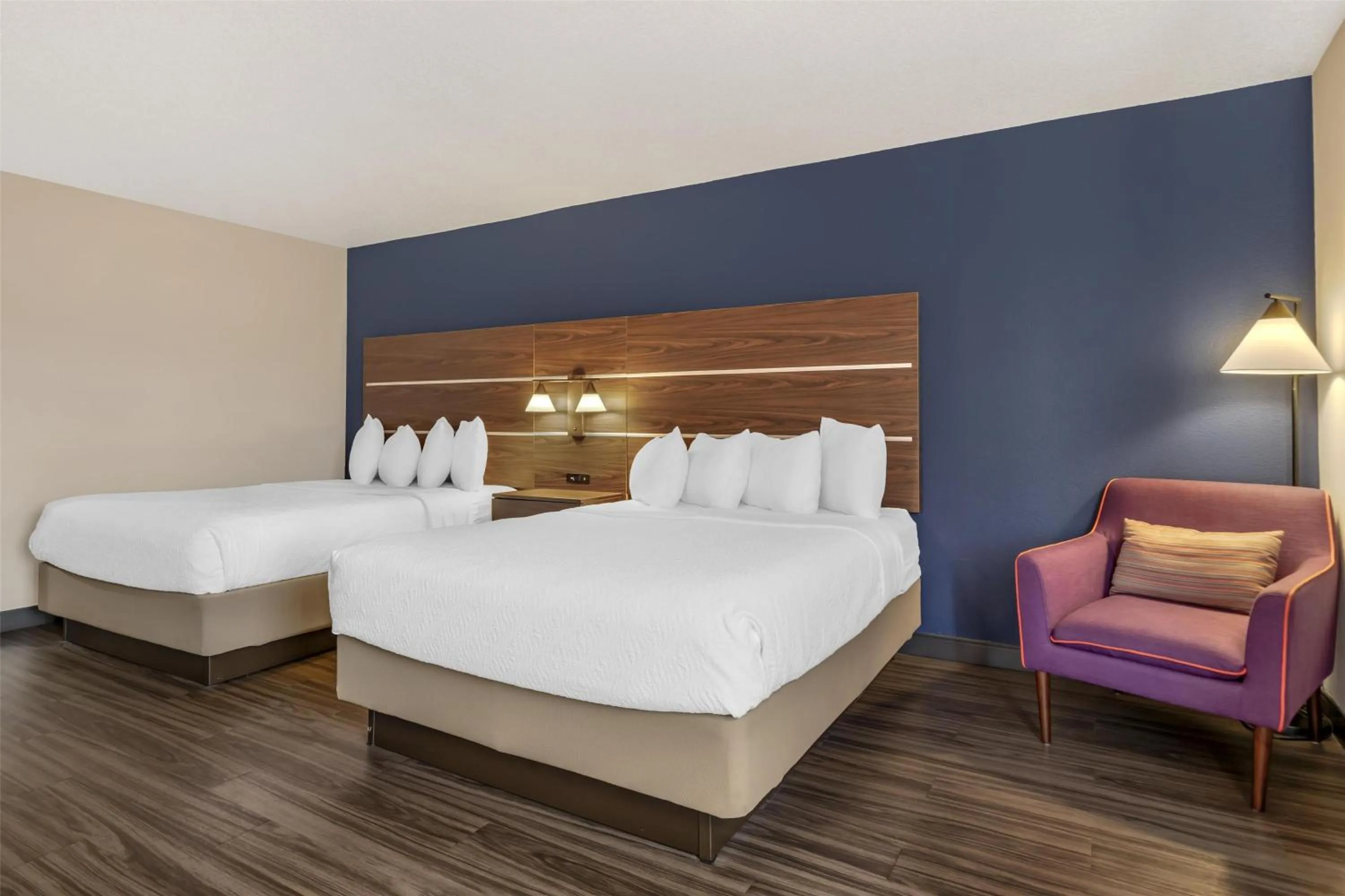 Bedroom, Bed in Best Western Plus Lexington Inn