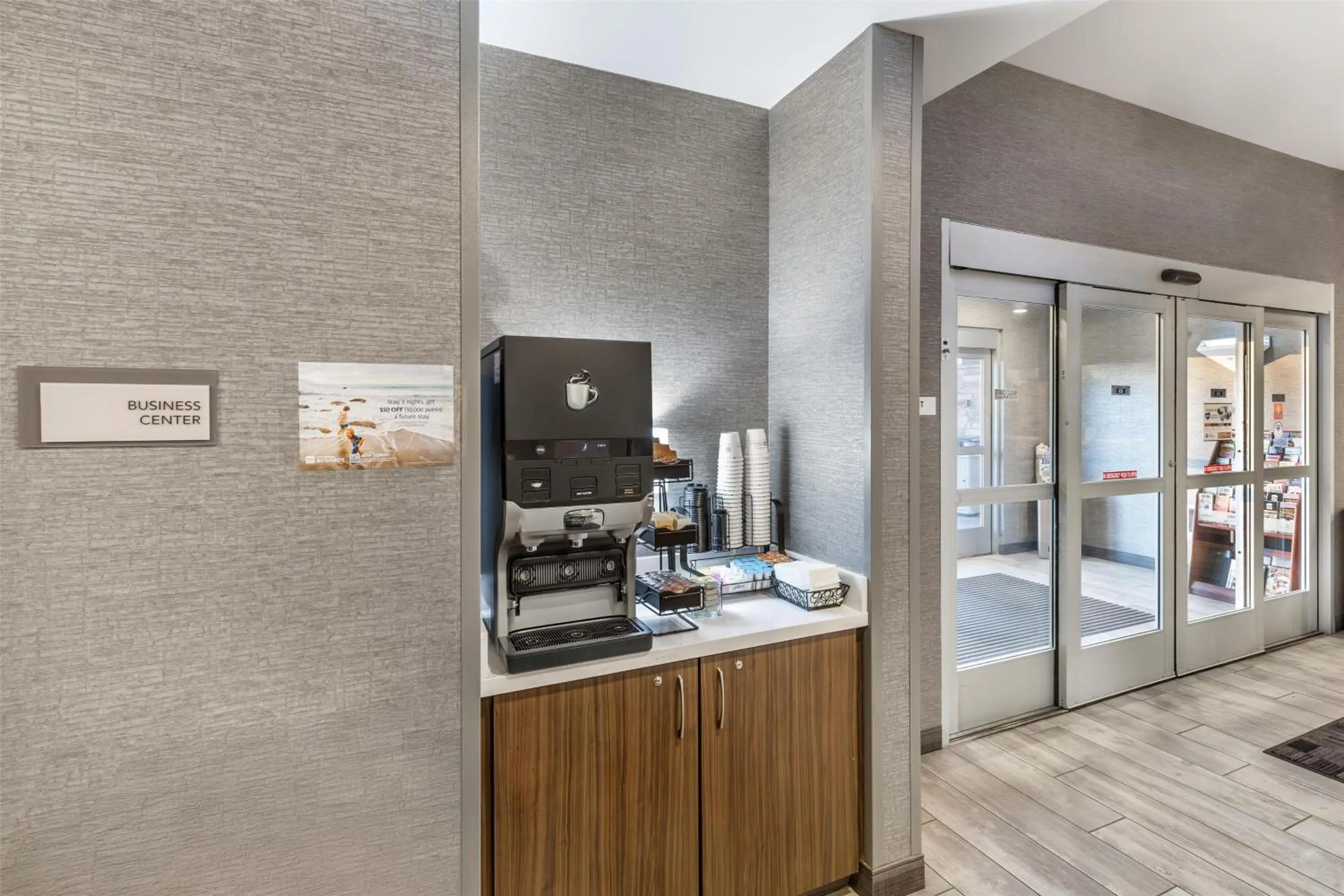 Property building in Best Western Plus Rapid City Rushmore