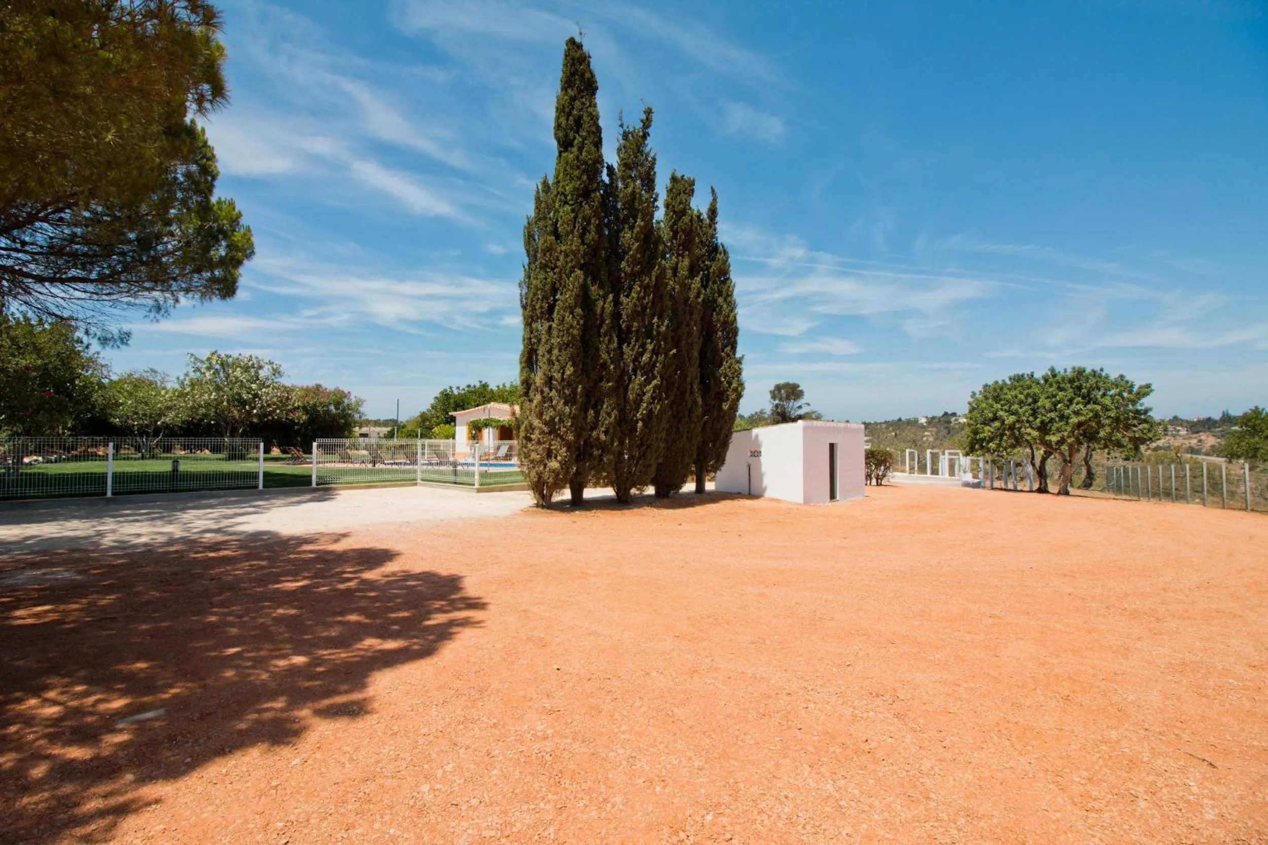 Property building in Casa da Ladeira Branca