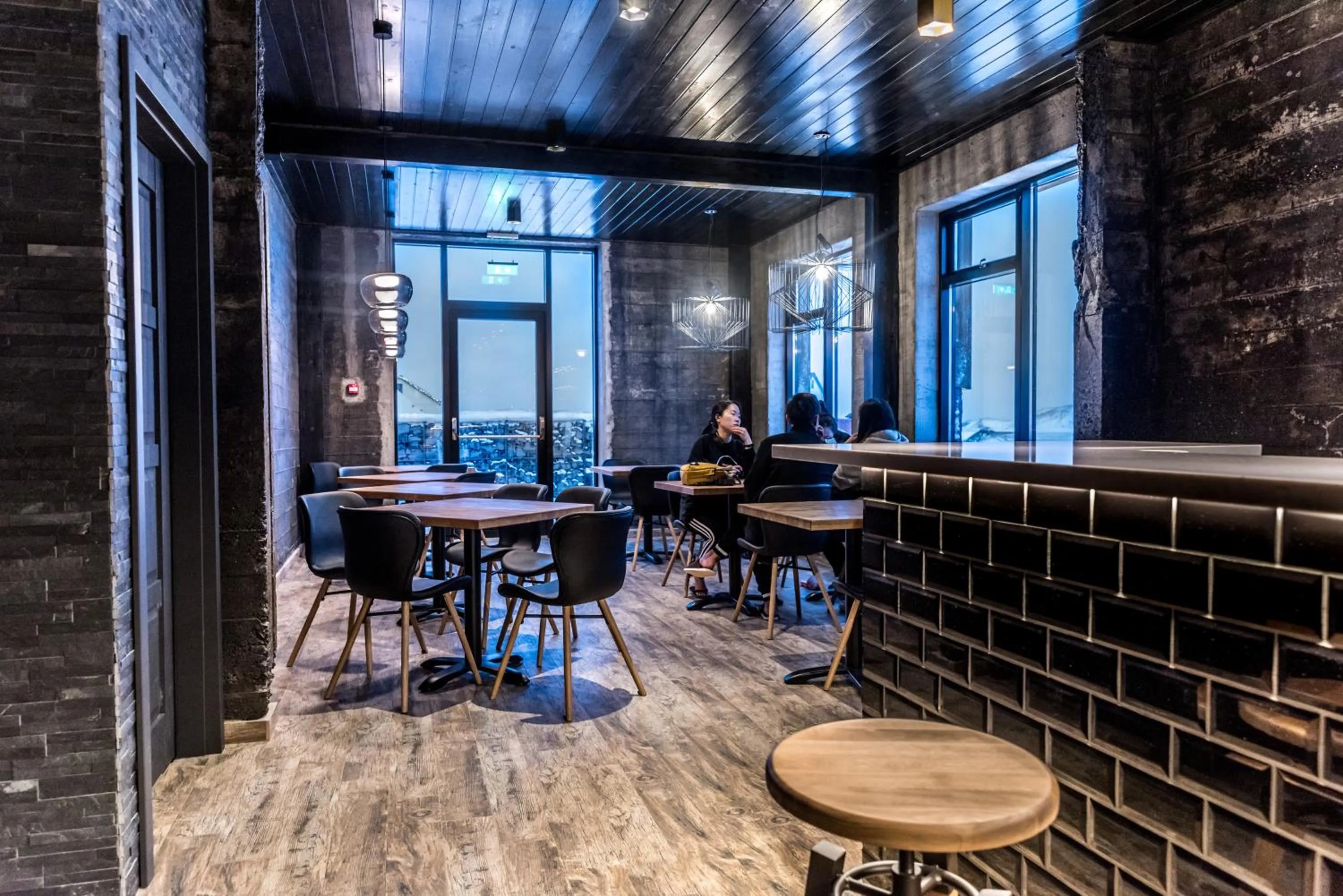 Restaurant/places to eat in The Barn