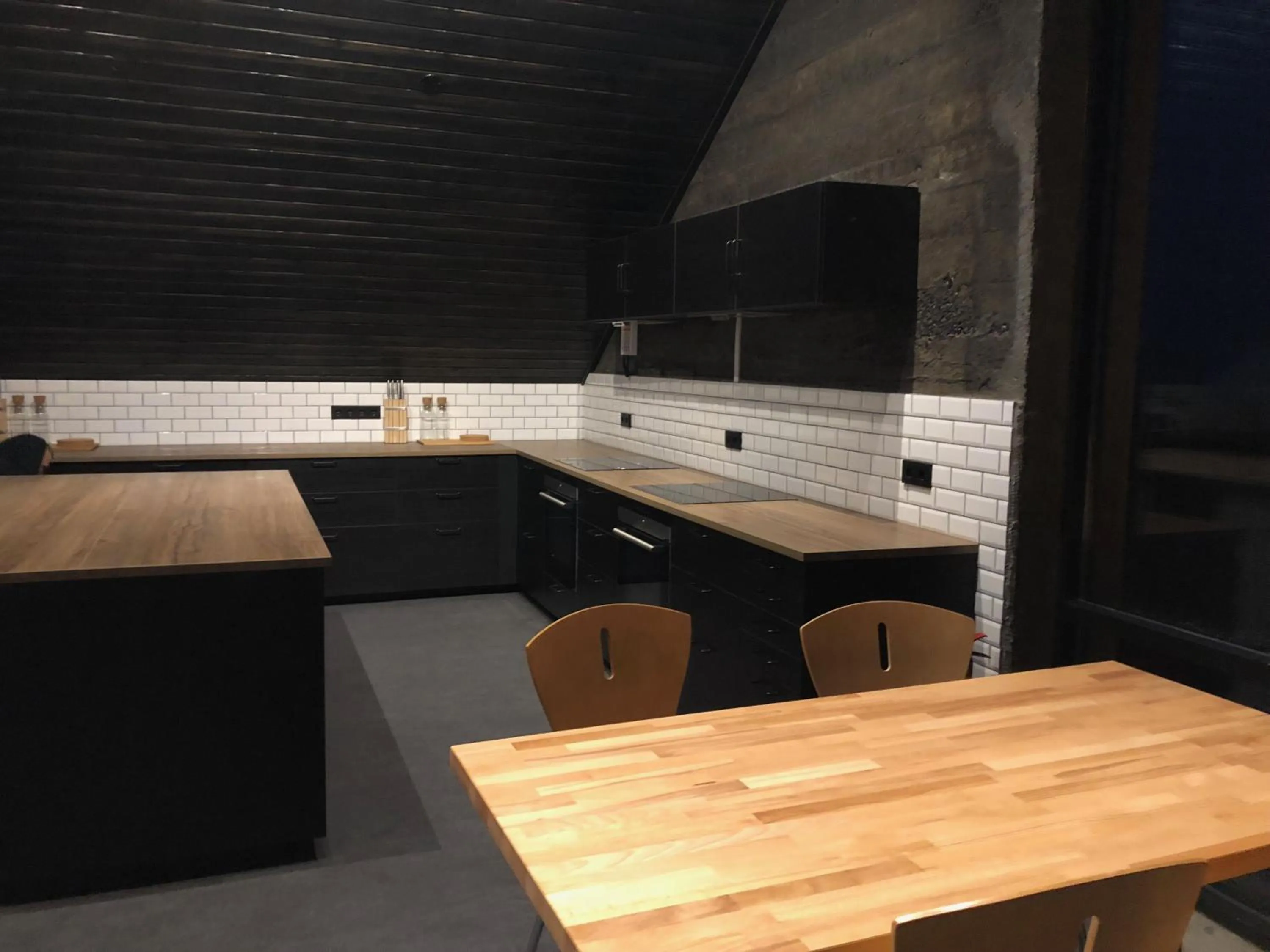 Kitchen or kitchenette in The Barn