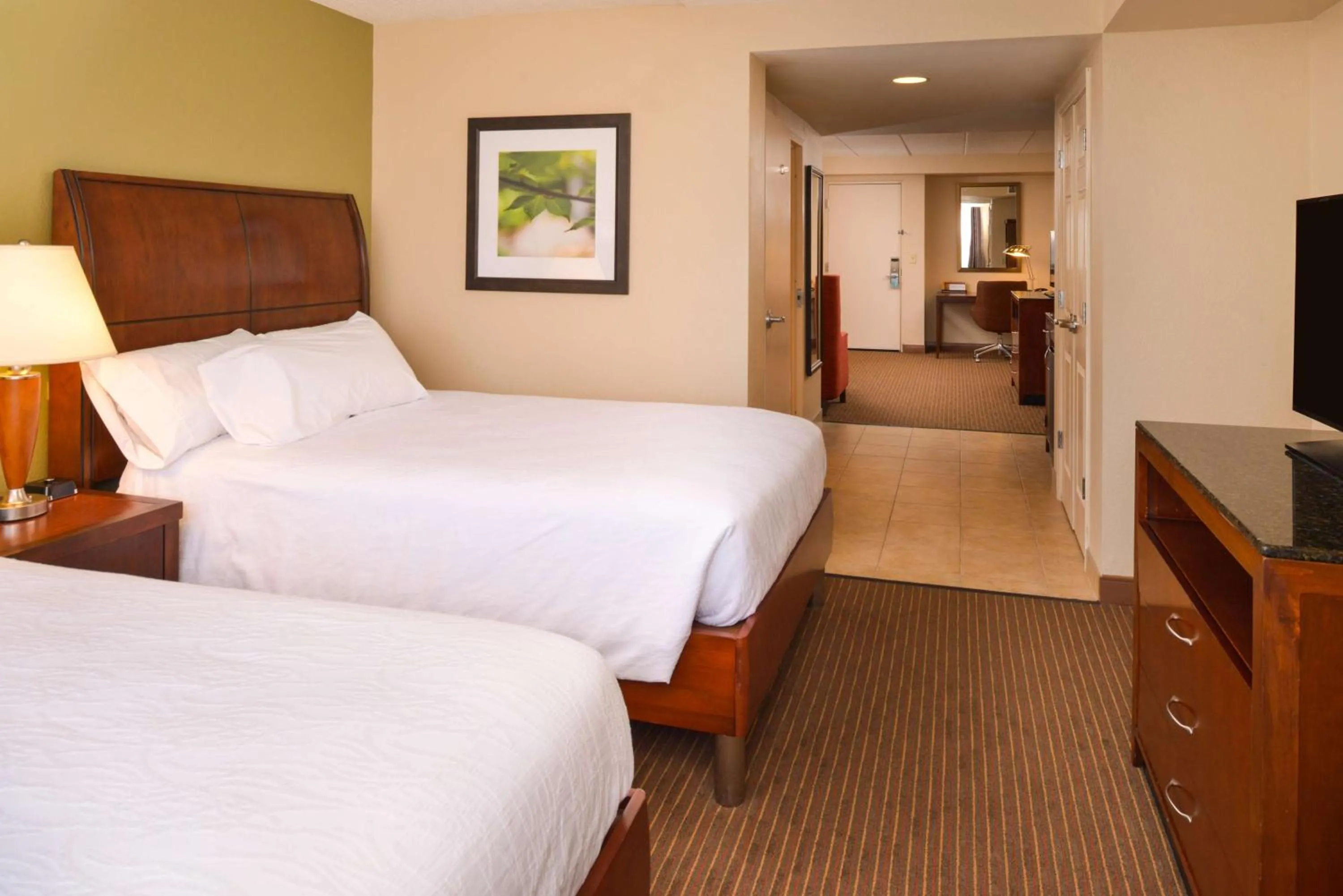 Bedroom, Bed in Hilton Garden Inn White Marsh