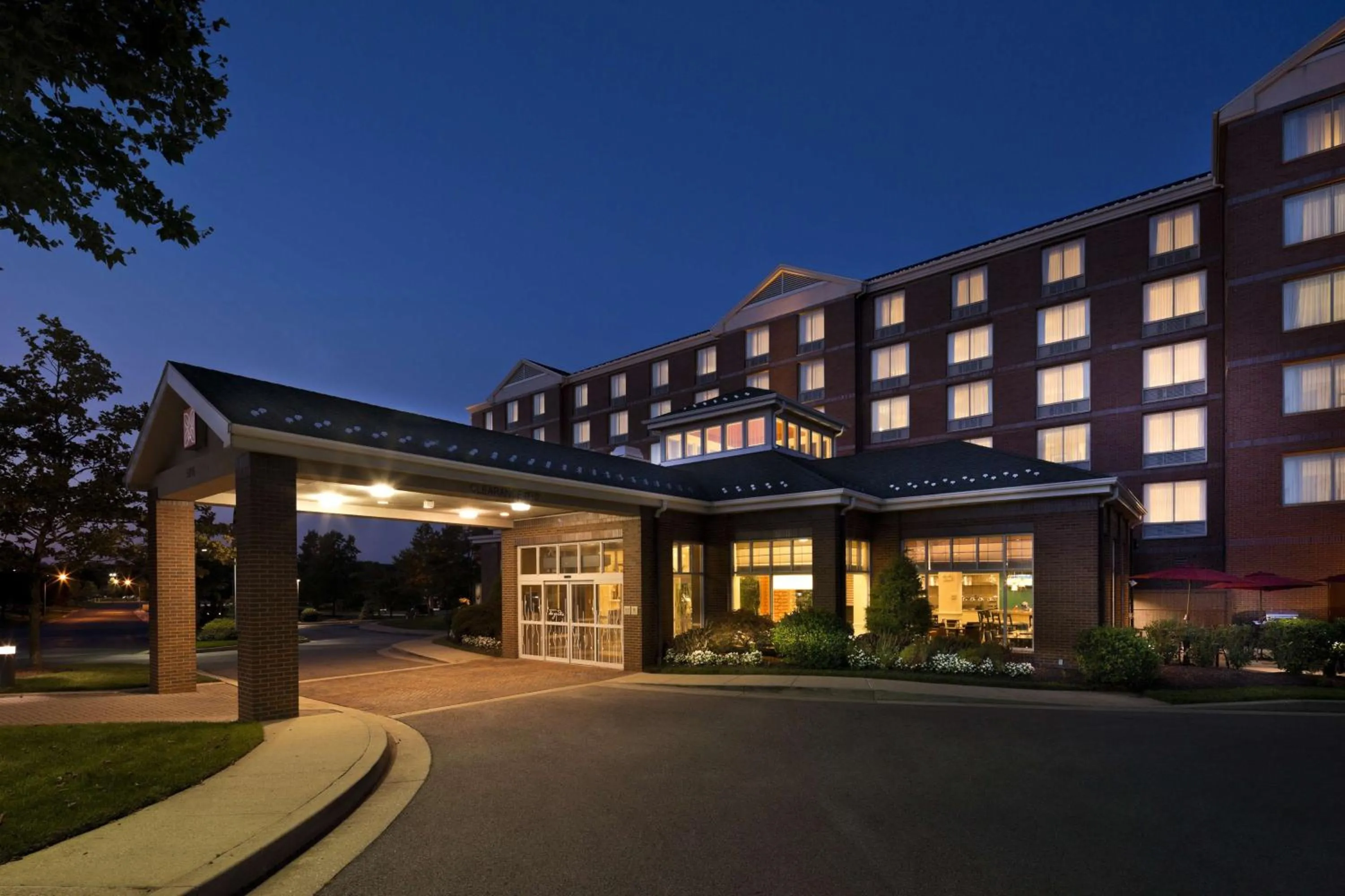 Property building in Hilton Garden Inn White Marsh