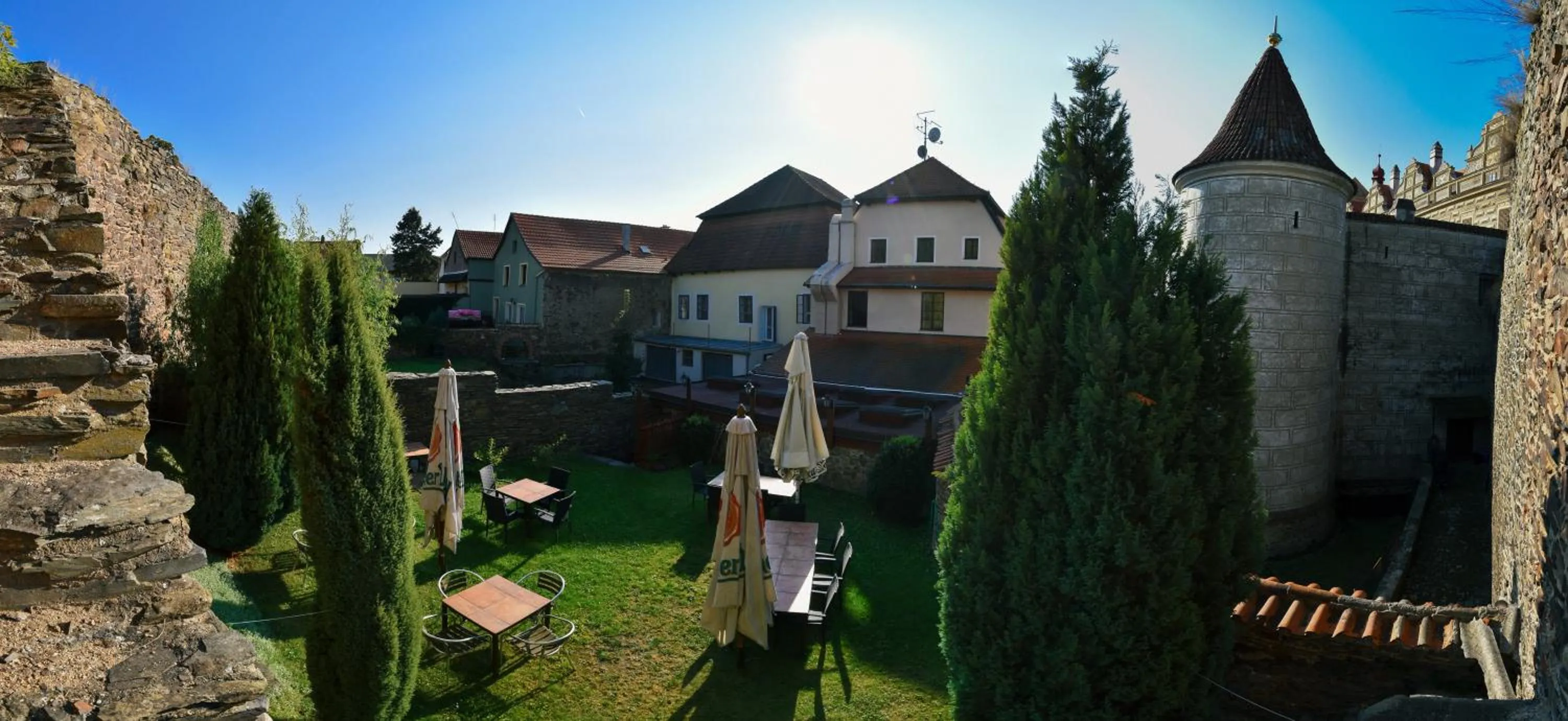 Balcony/Terrace in Hotel Gurman