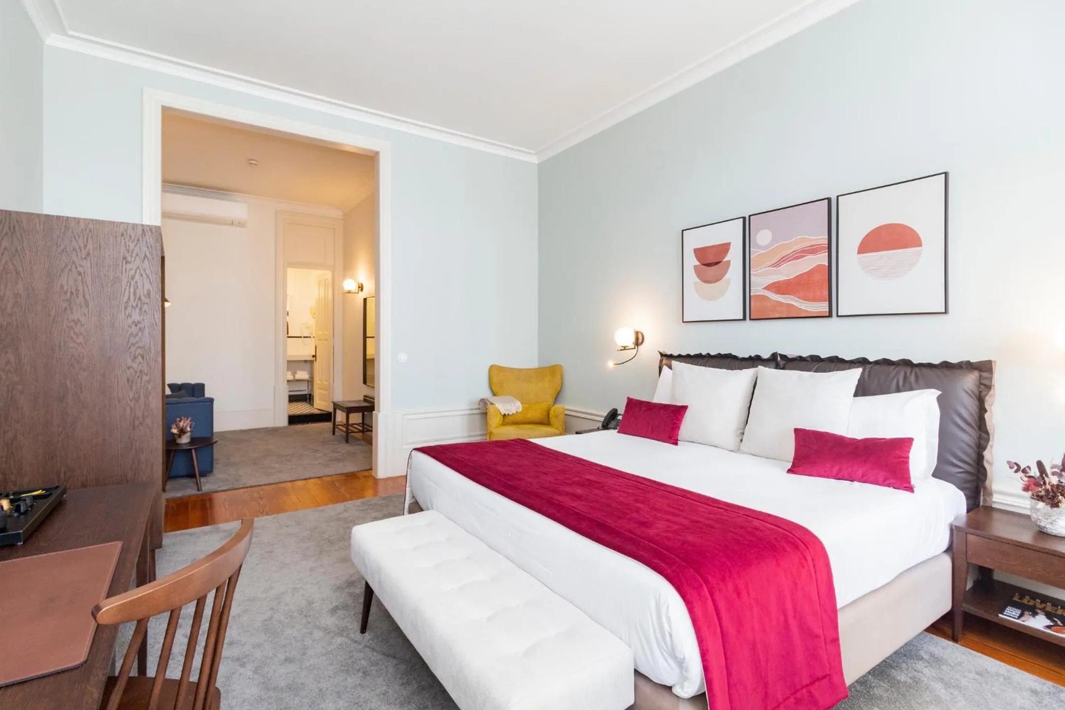 Bed in Marquês Garden House by Olivia