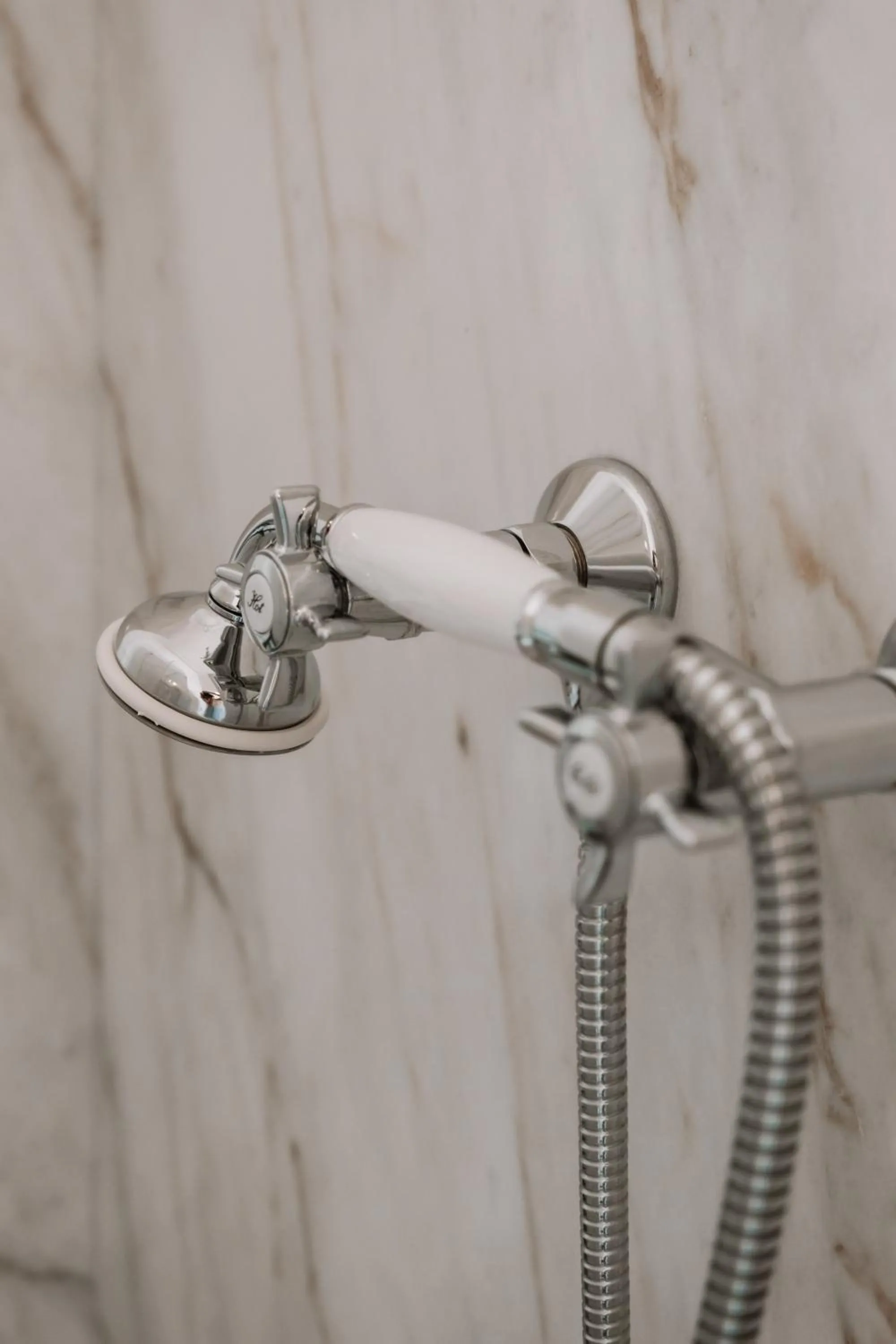 Bathroom in Marquês Garden House by Olivia