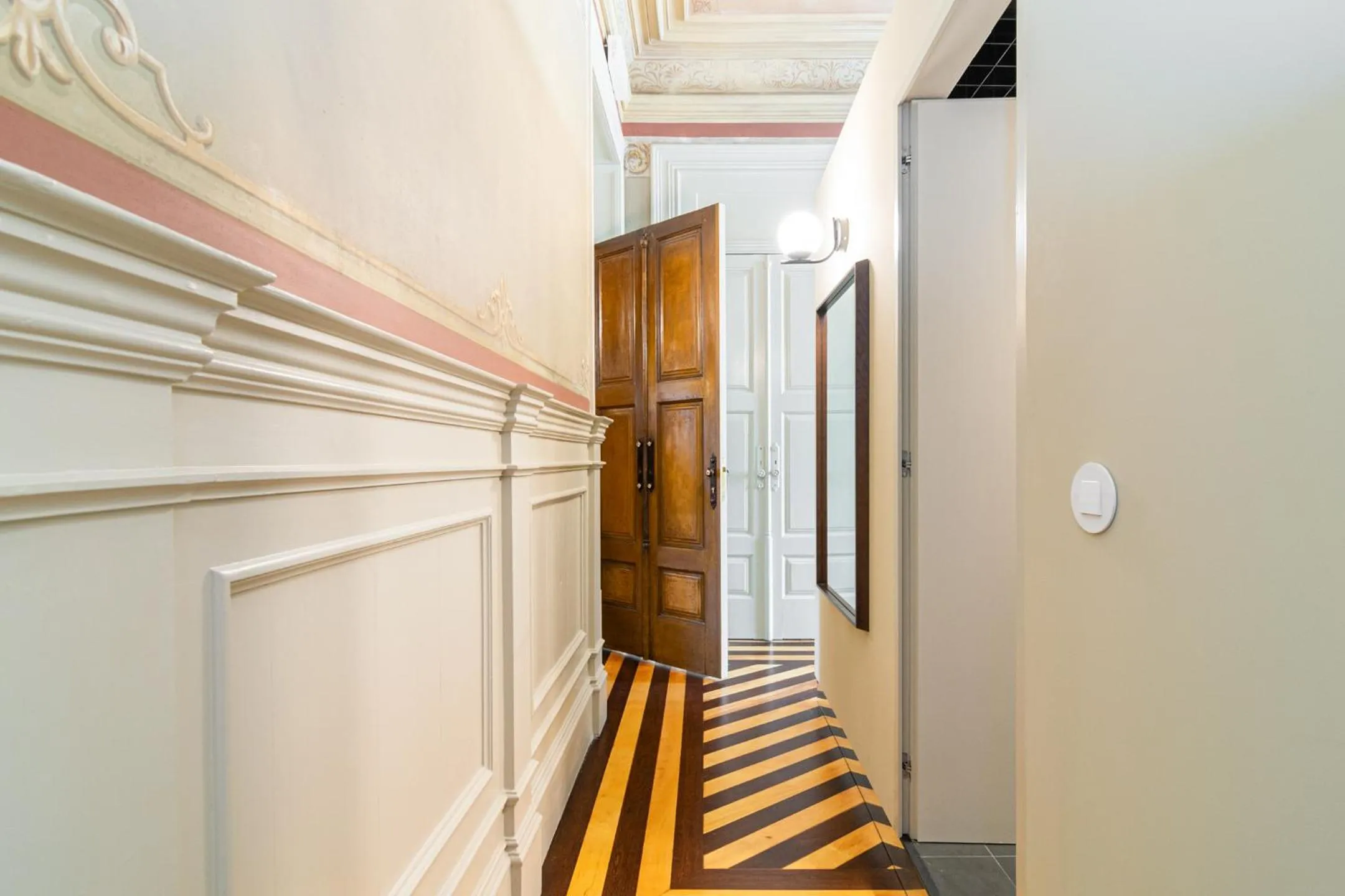 wardrobe in Marquês Garden House by Olivia