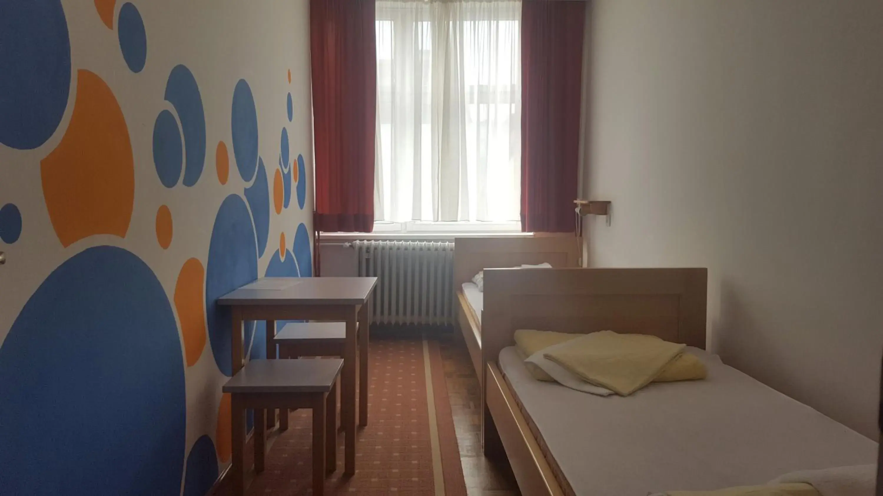 Twin Room with Shared Bathroom in HI Hostel Zagreb Twin Room with Shared Bathroom in HI Hostel Zagreb