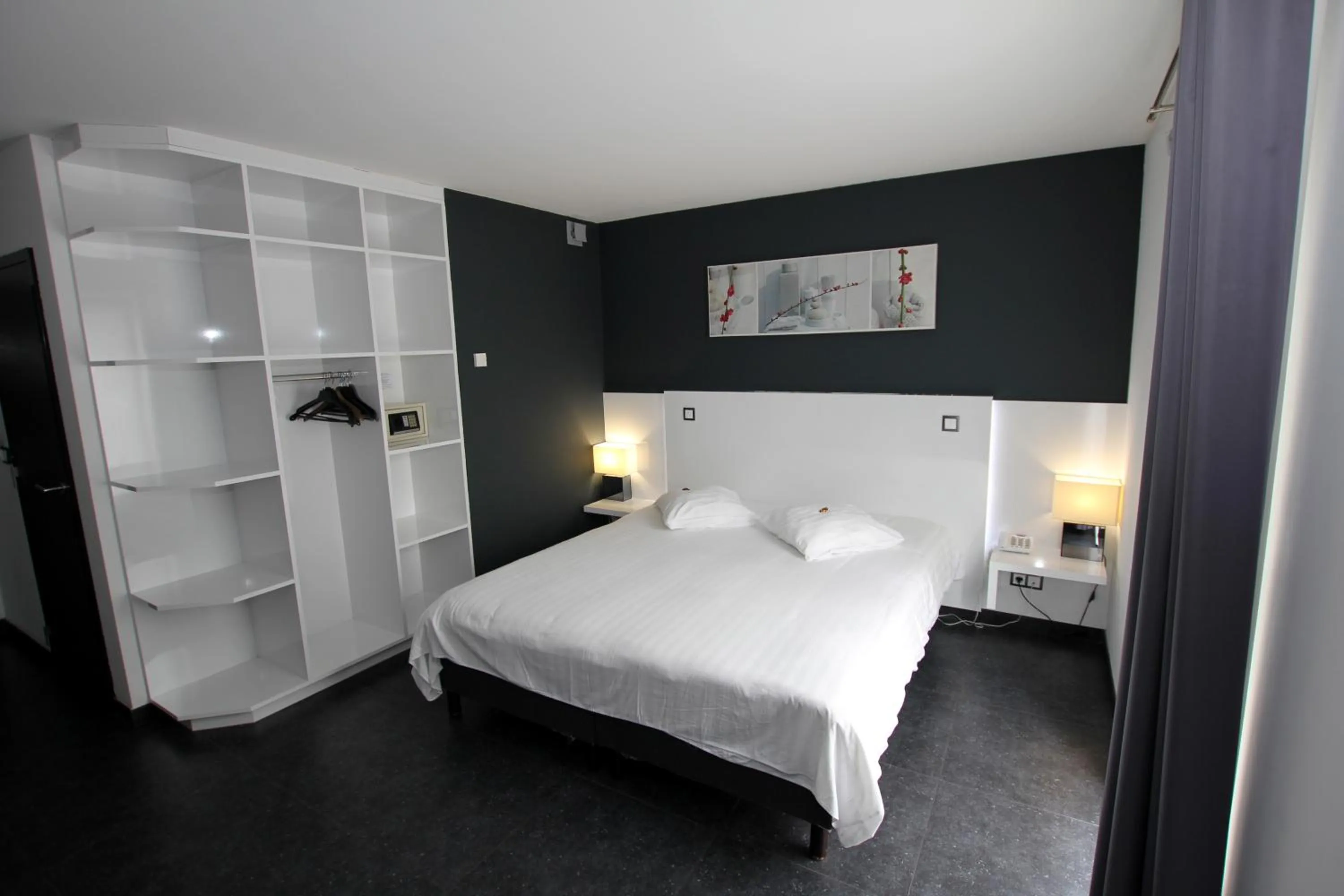 Bed in Hotel Bô Rivage