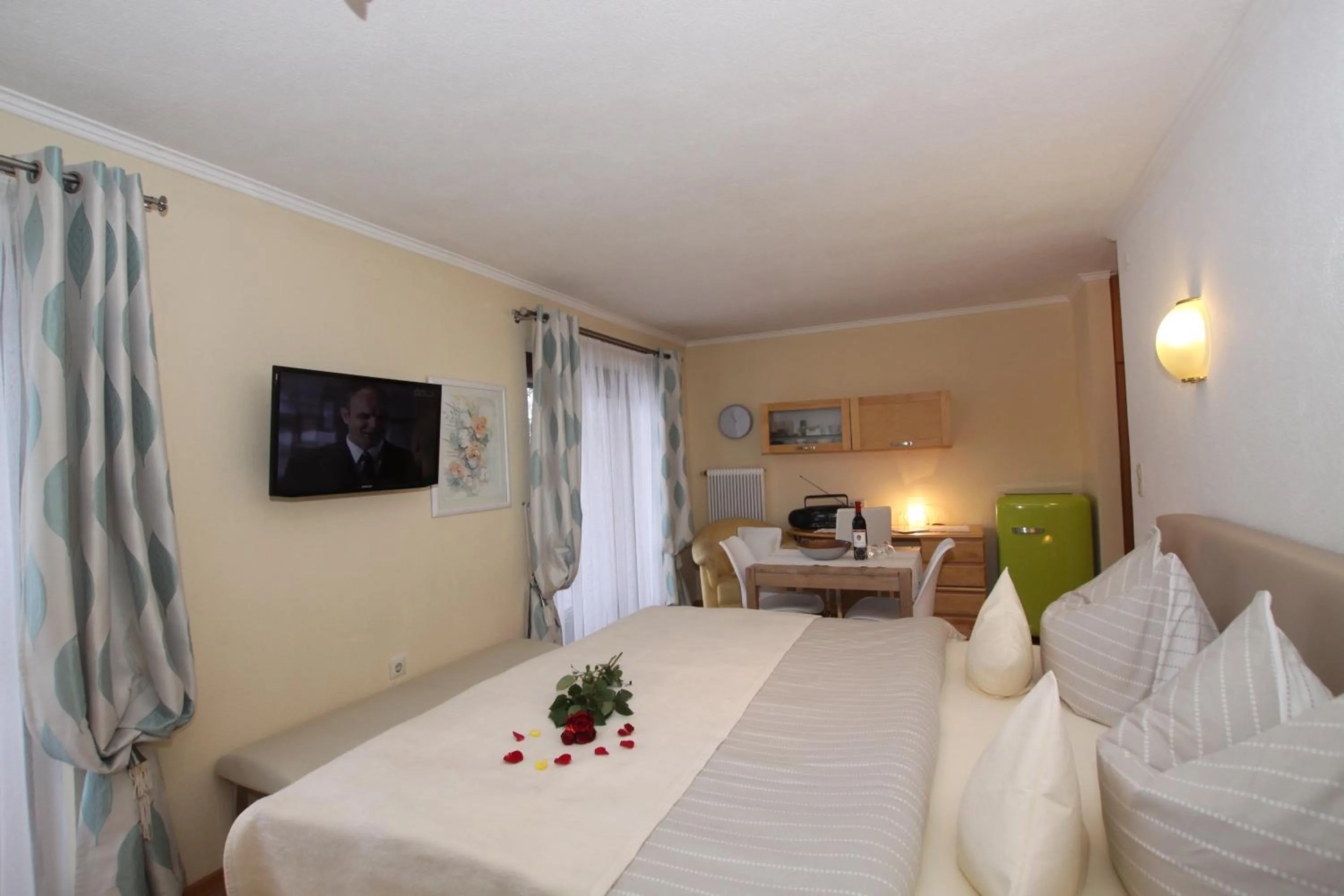 Bedroom, Bed in Pension Garni Gerhard