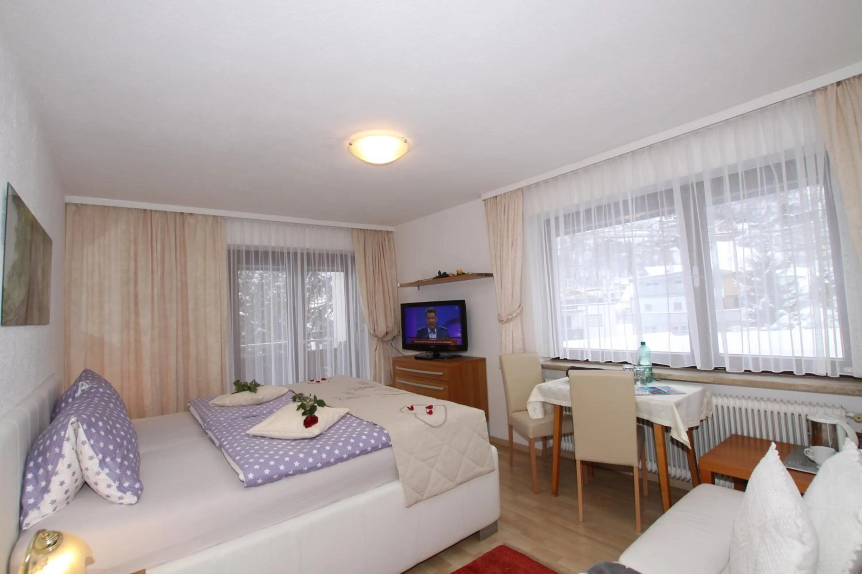 TV and multimedia, Bed in Pension Garni Gerhard