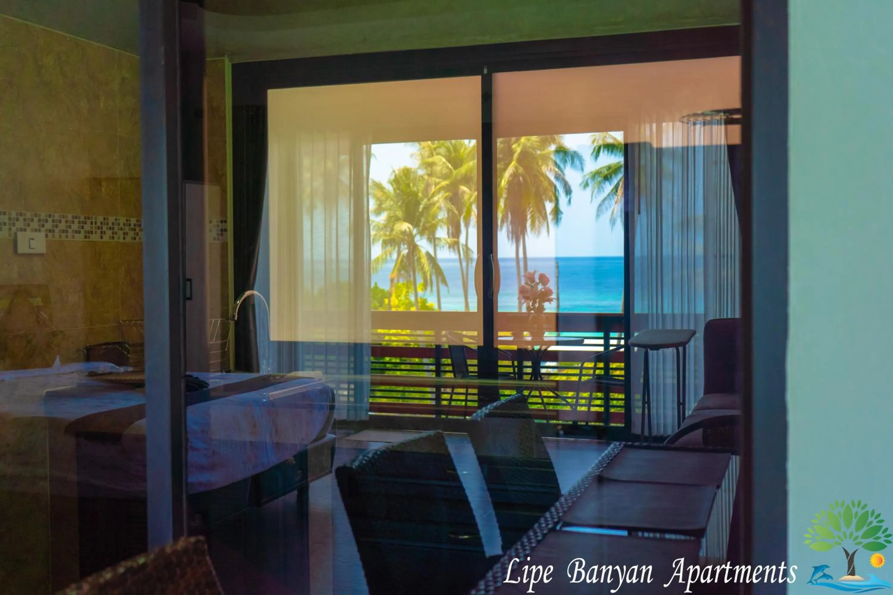 Lipe Banyan Apartments