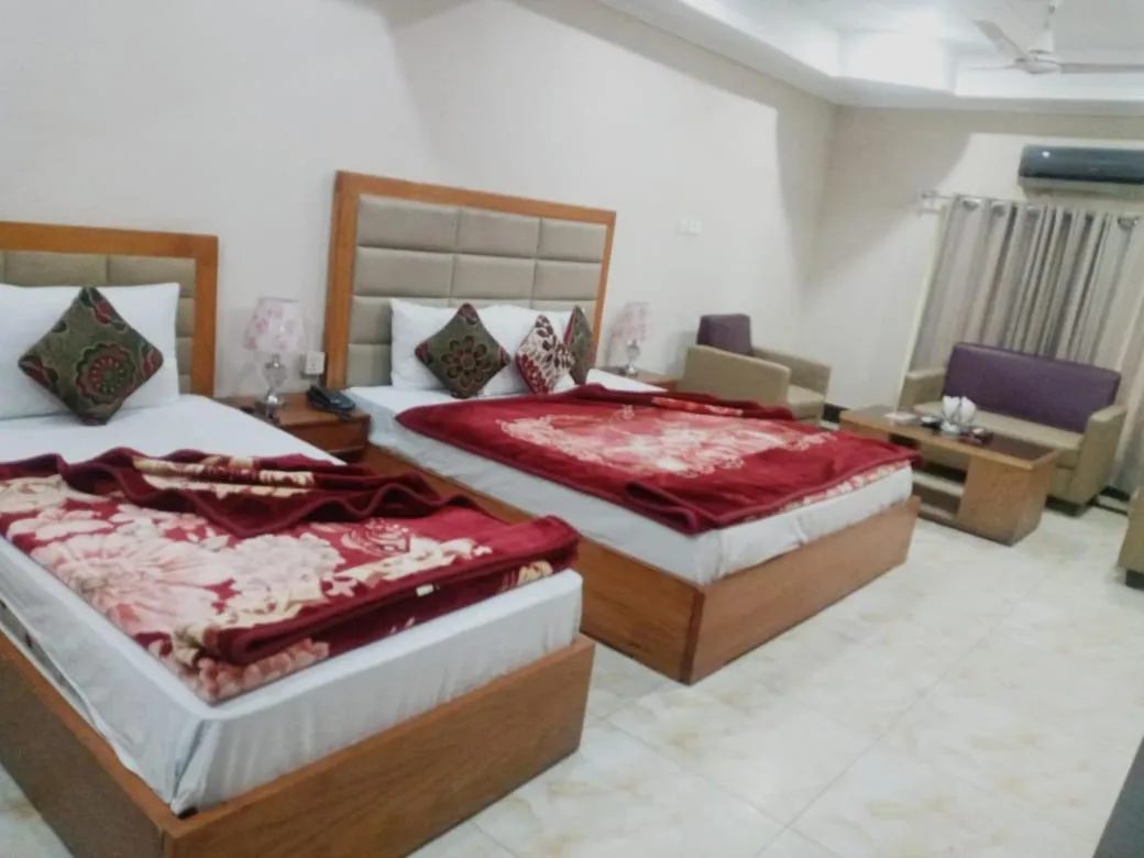 Bed in The King Hotel