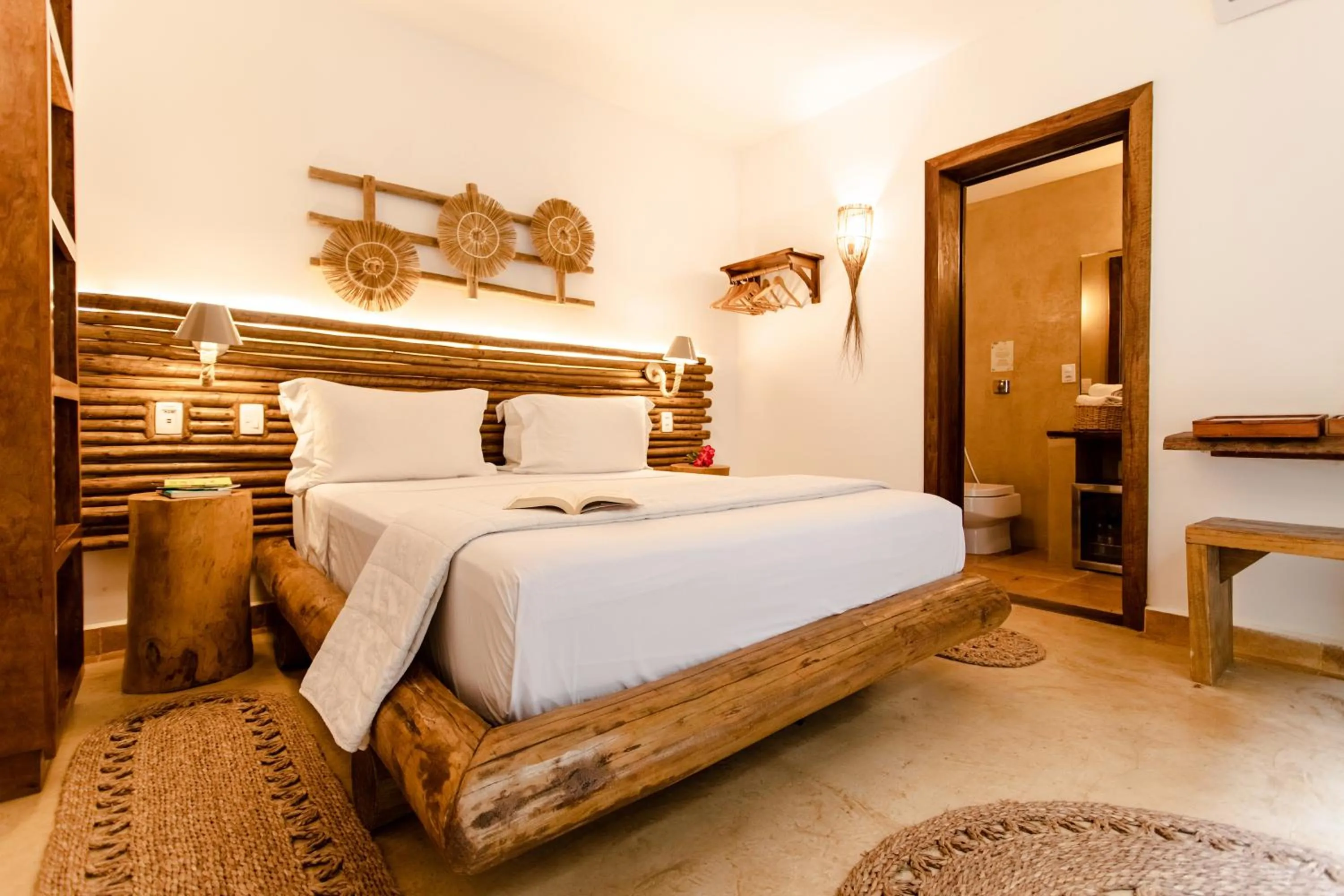 Photo of the whole room, Bed in VillaMag