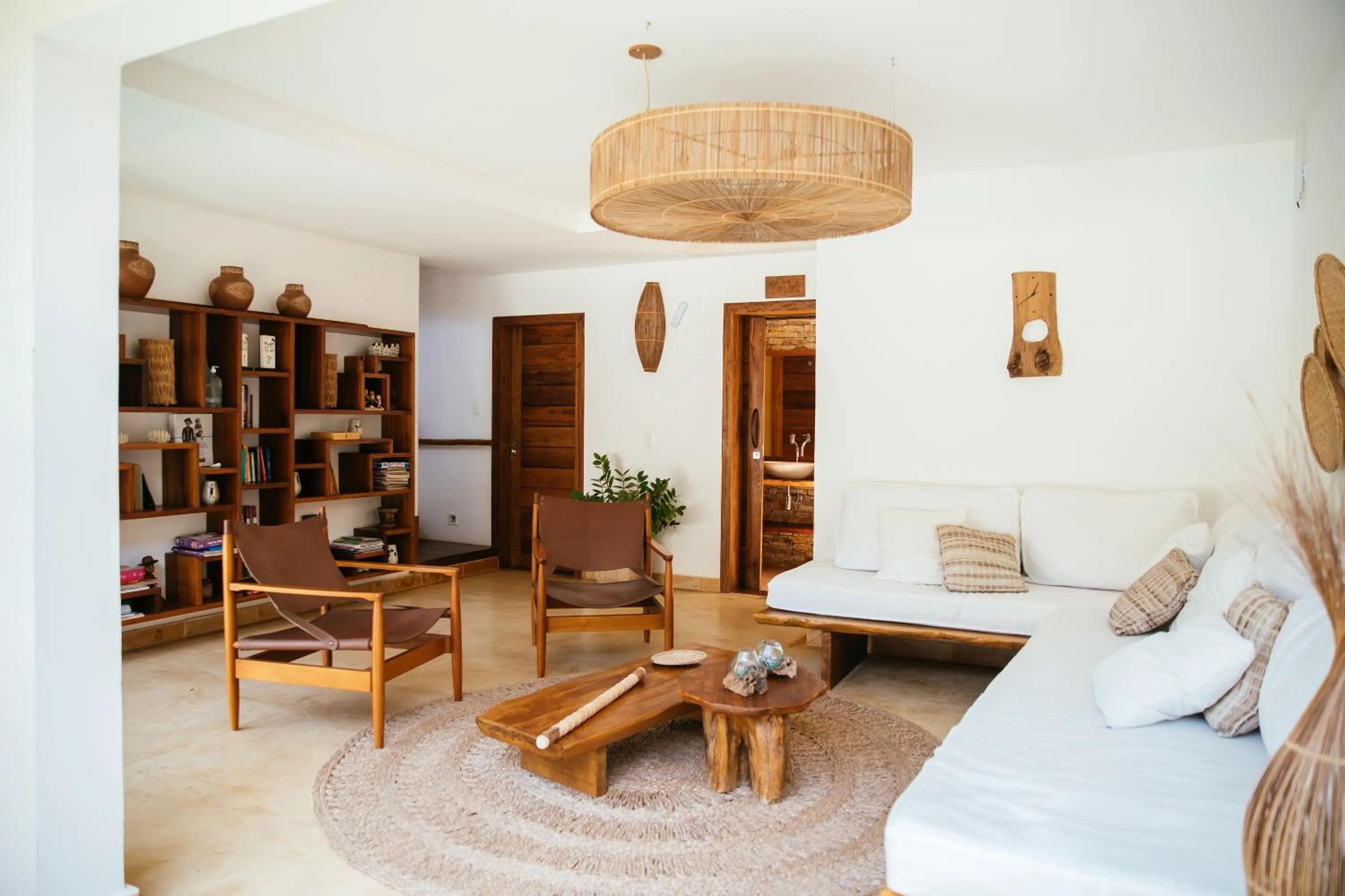 Library, Bed in VillaMag