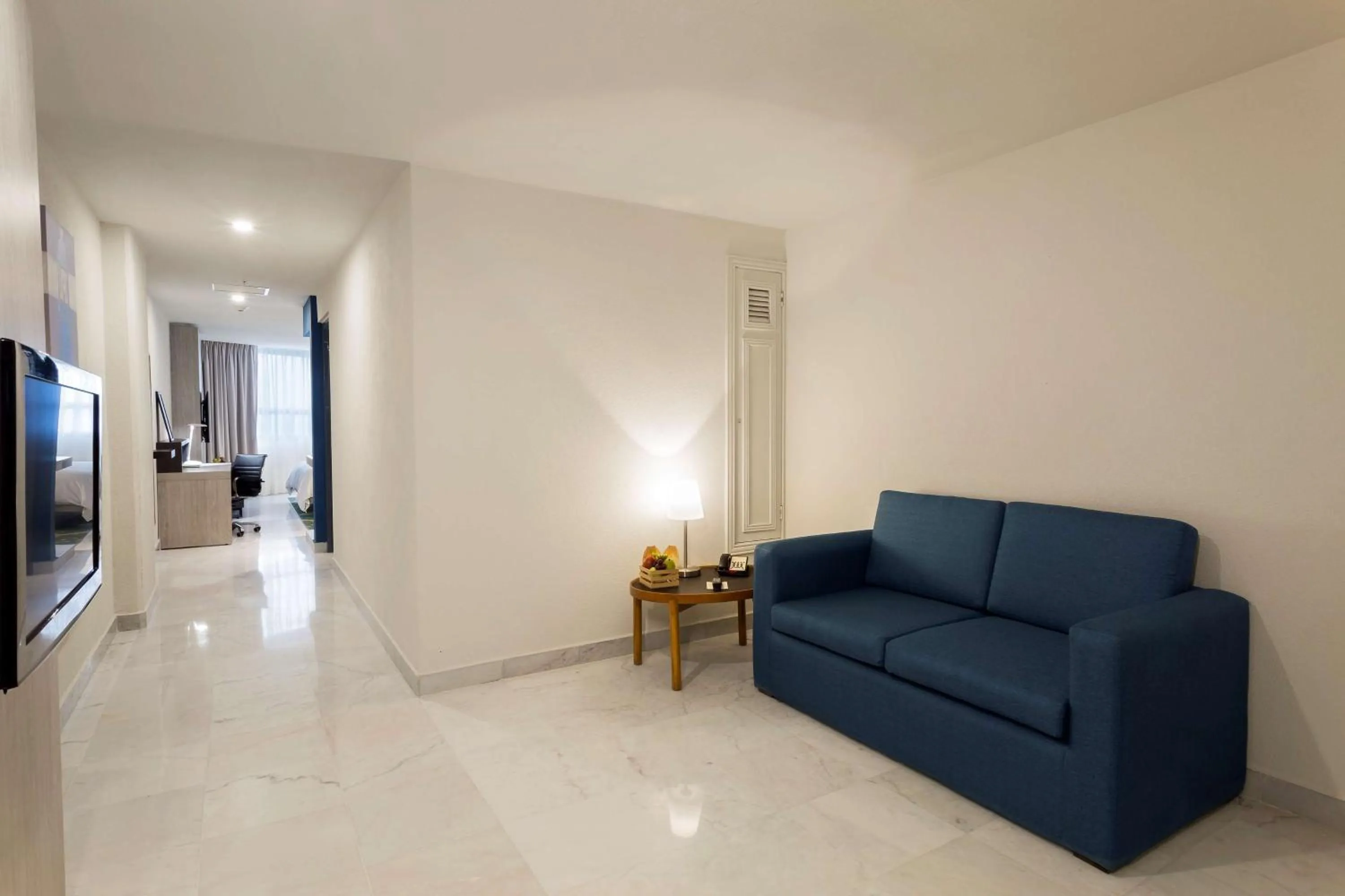 Living room in DoubleTree by Hilton Veracruz
