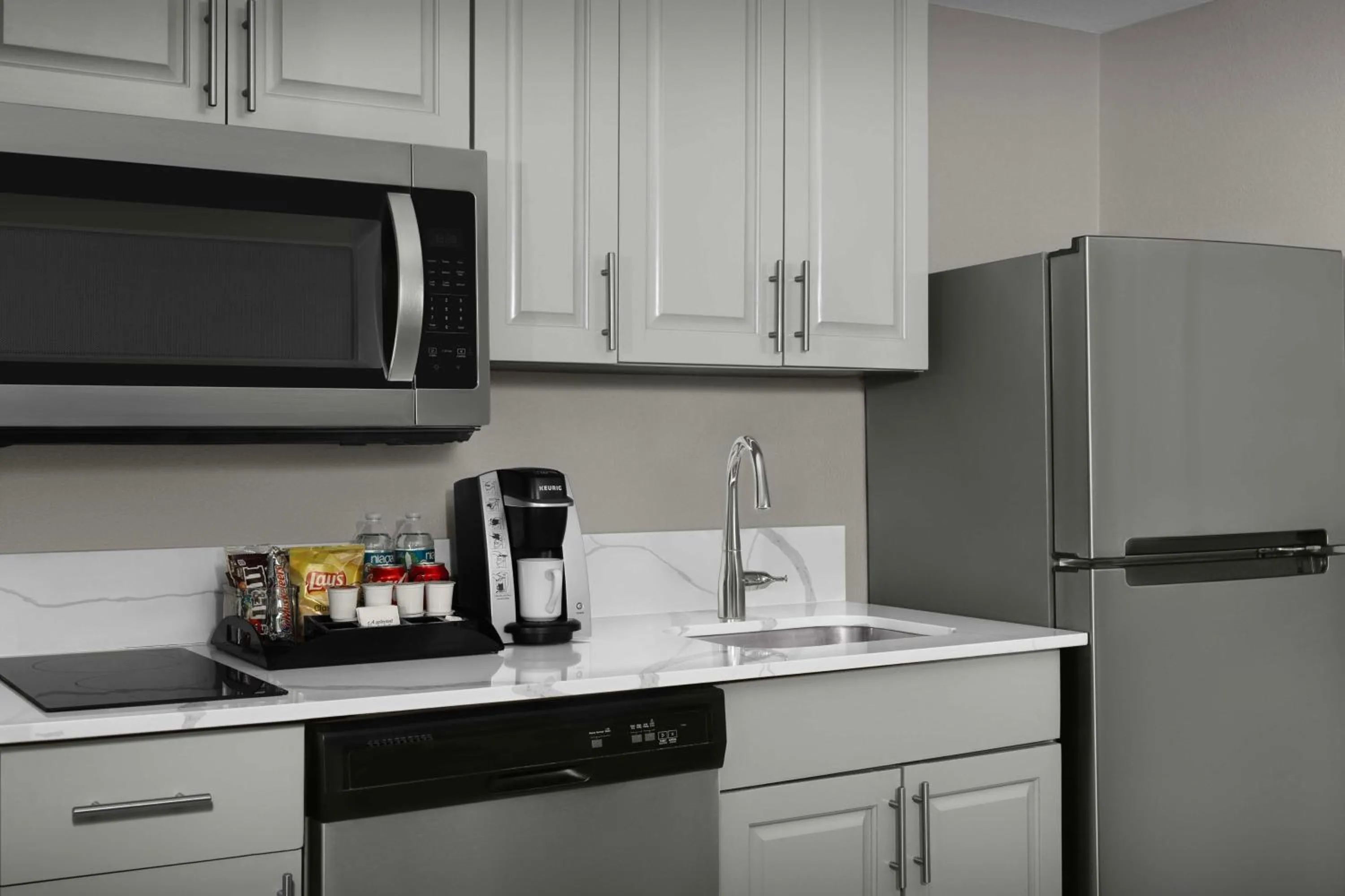 Coffee/tea facilities in Homewood Suites Nashville Airport