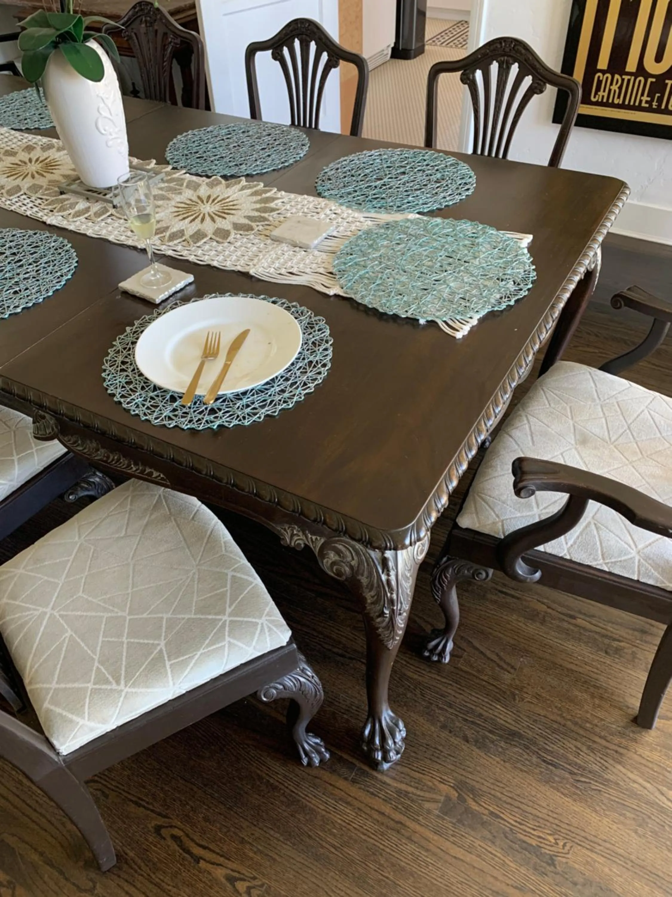 Dining area in SpanishFairytale4bd3ba