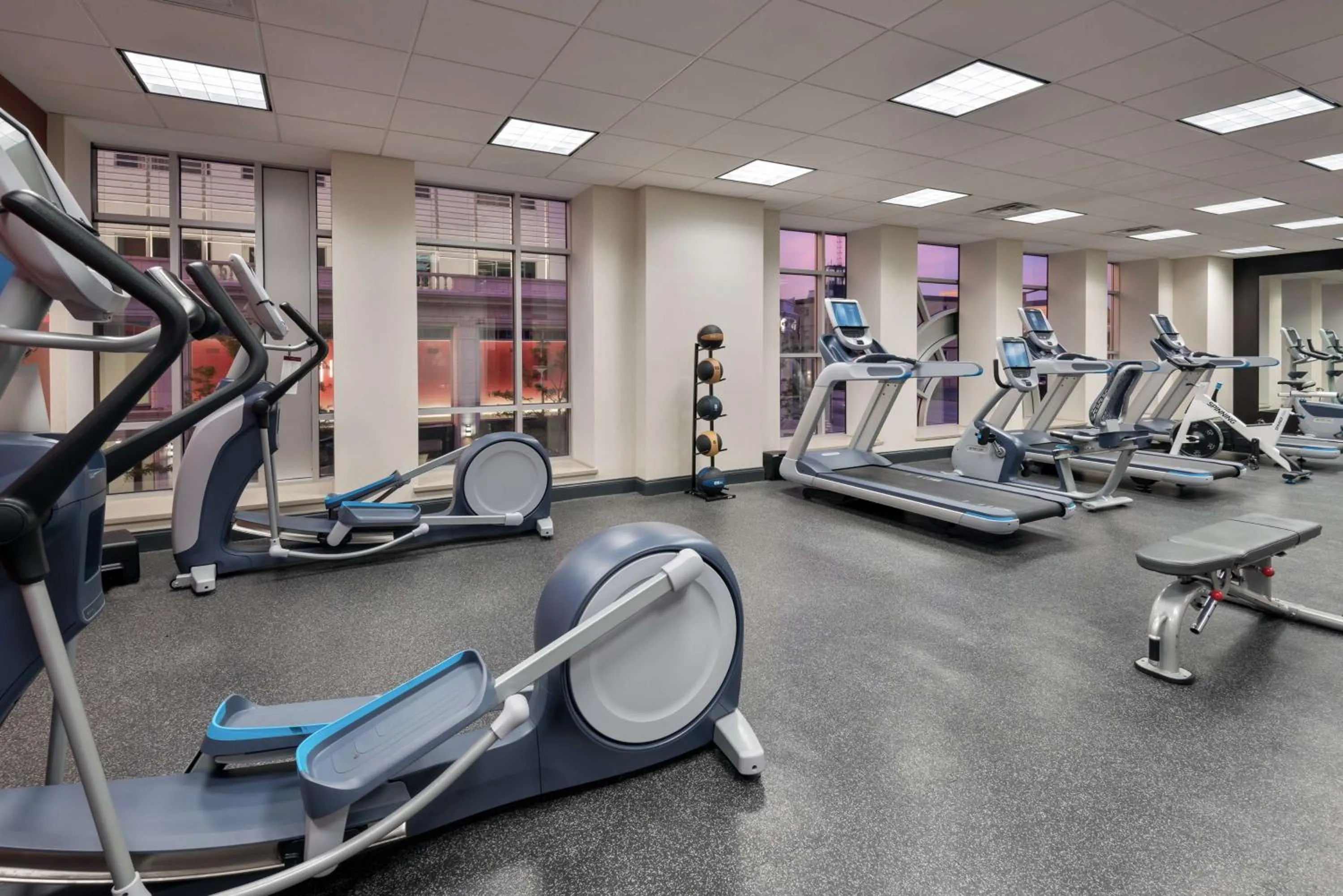 Fitness centre/facilities in Hampton Inn & Suites Buffalo/Downtown