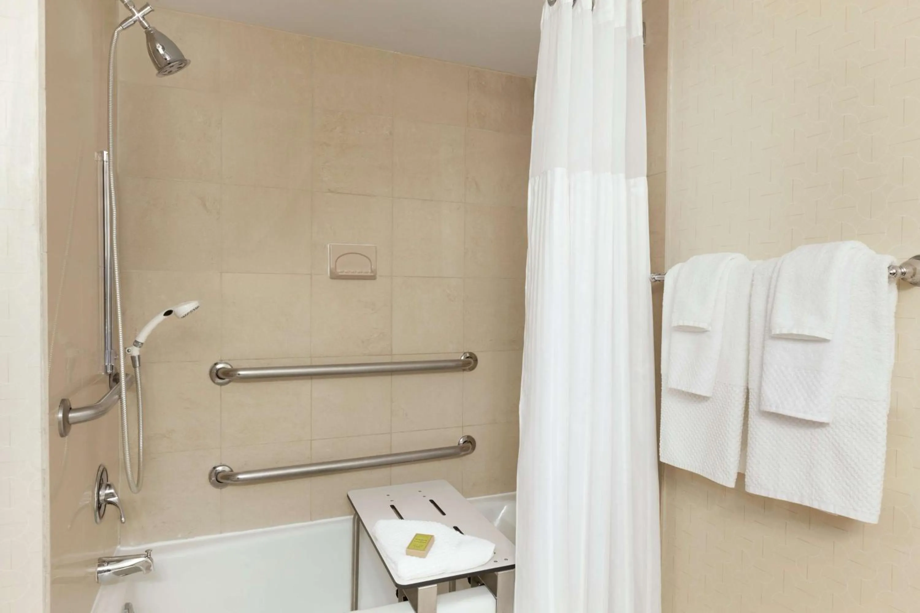 Bathroom in DoubleTree by Hilton Hotel Annapolis