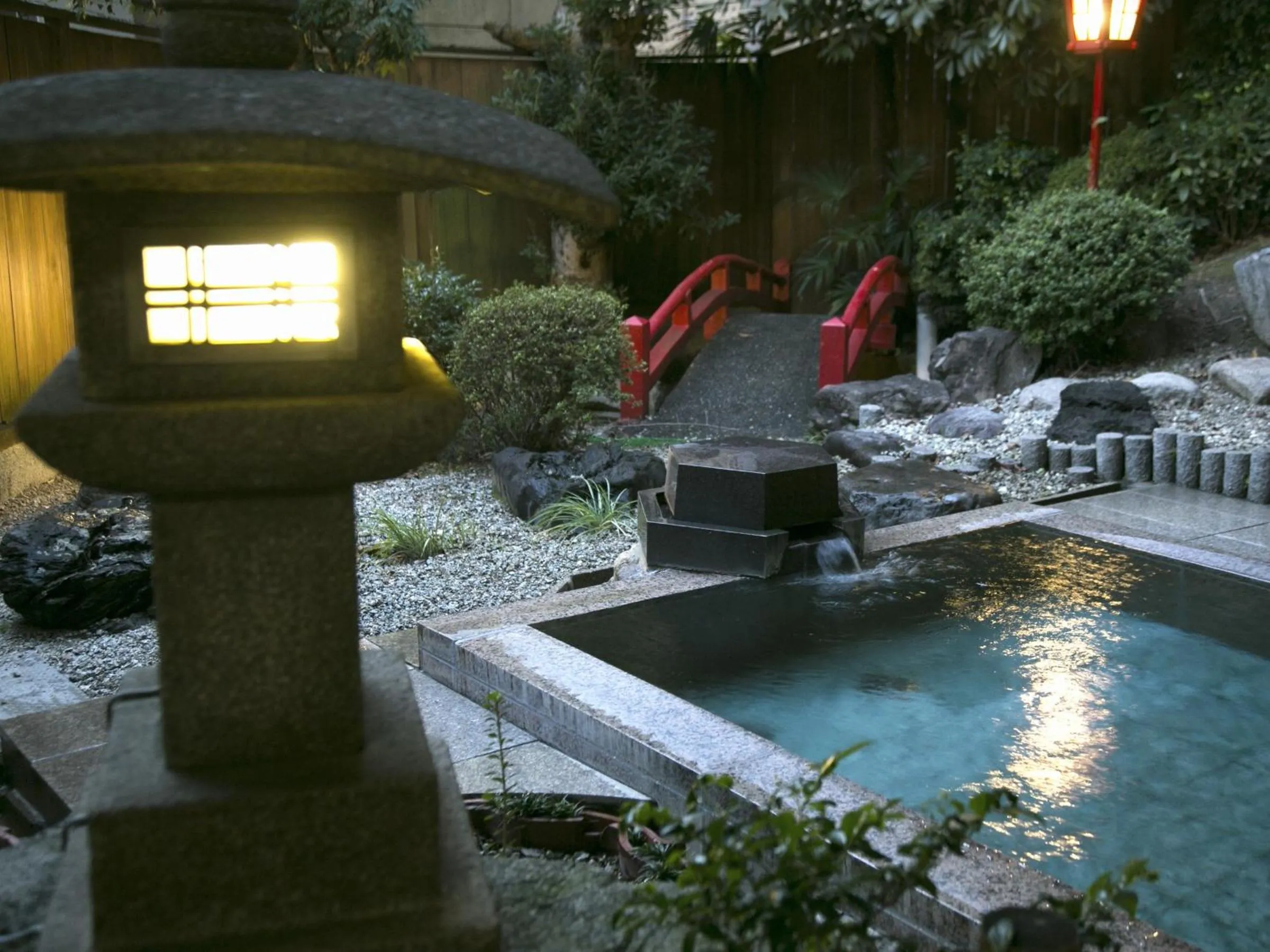 Hot Spring Bath in Hiranoya