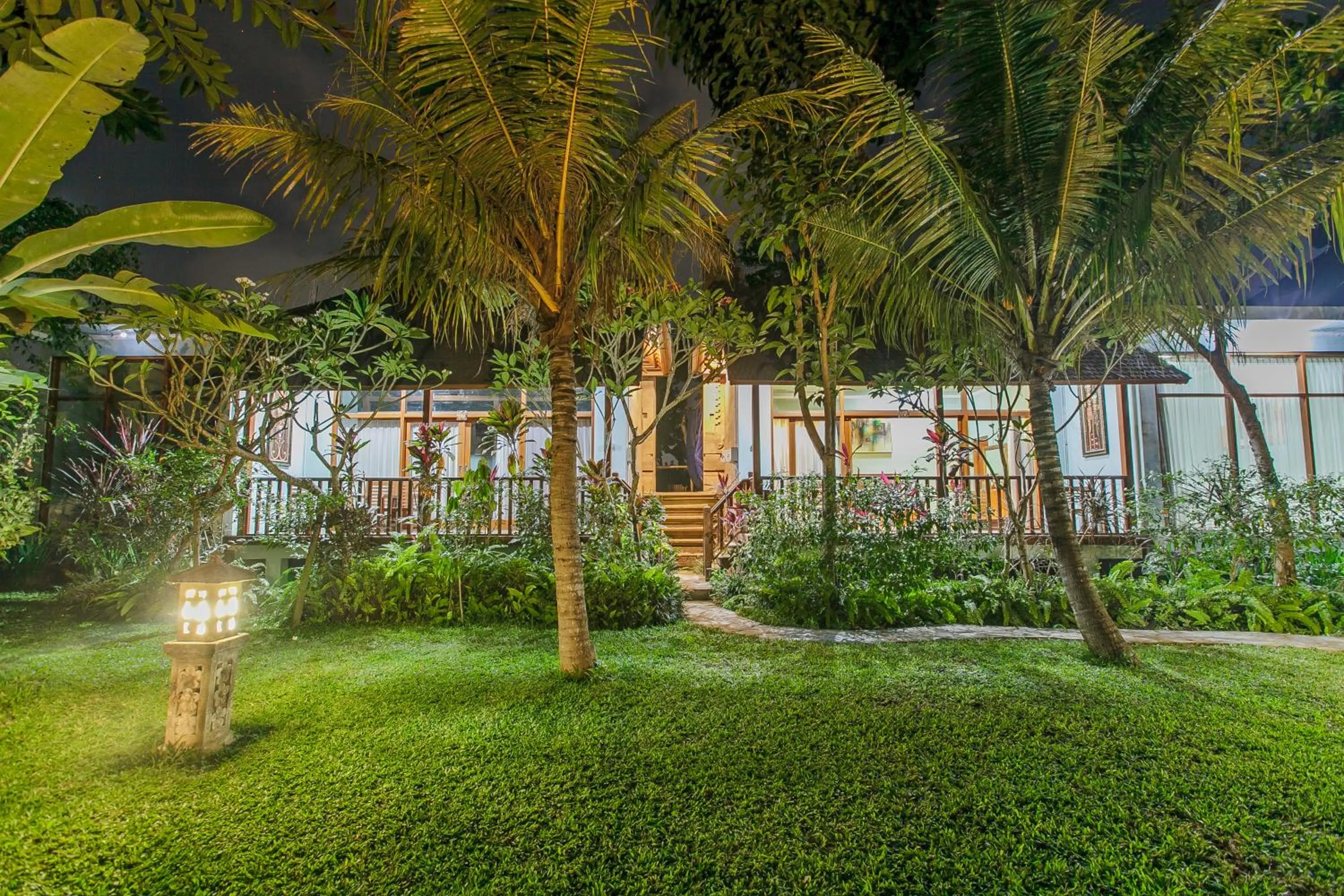 Facade/entrance in Villa D'Carik Bali