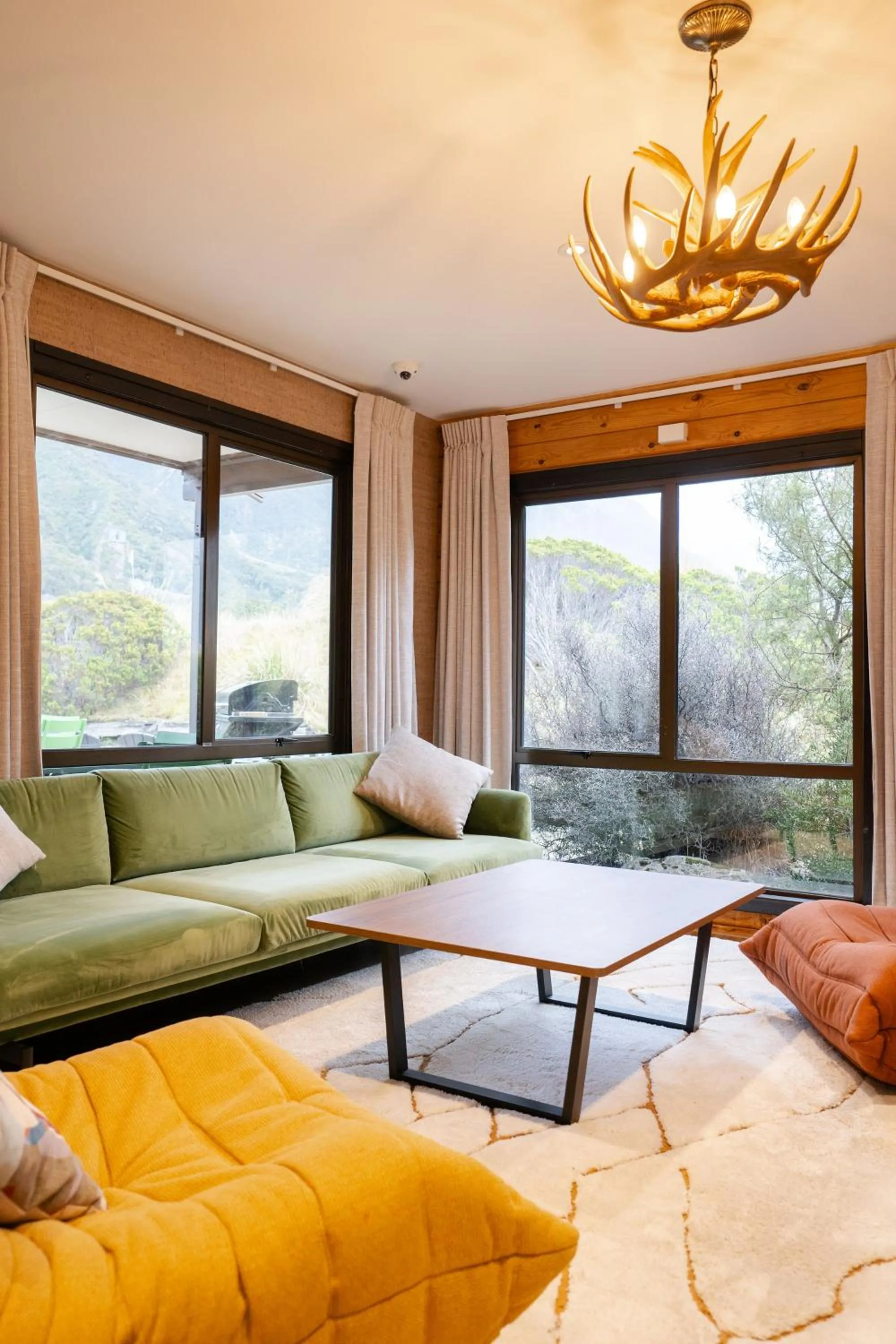 Living room in Haka House Hostel Aoraki Mt Cook