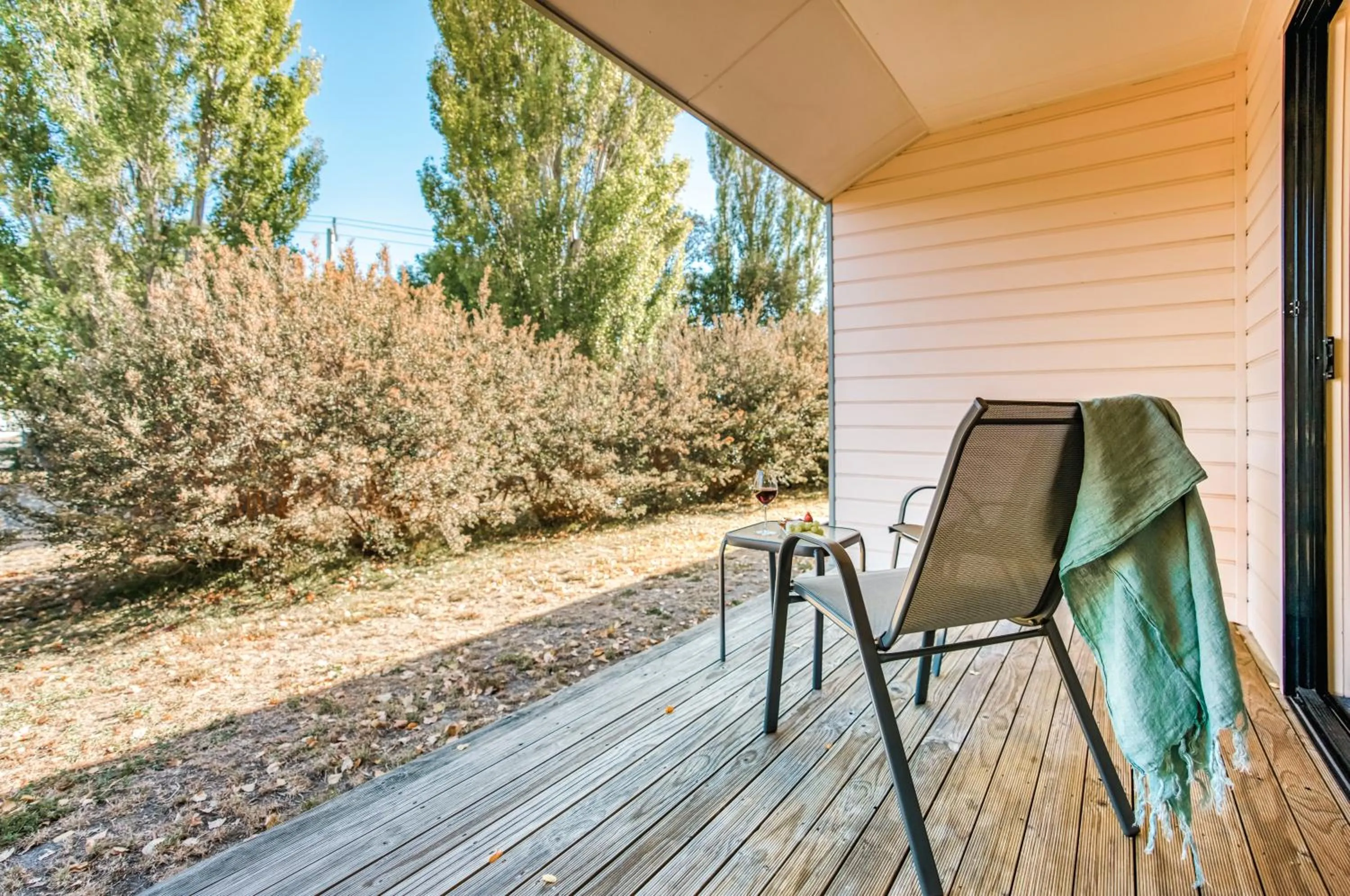 Garden View Twin Room in Panorama Hotel St Helens