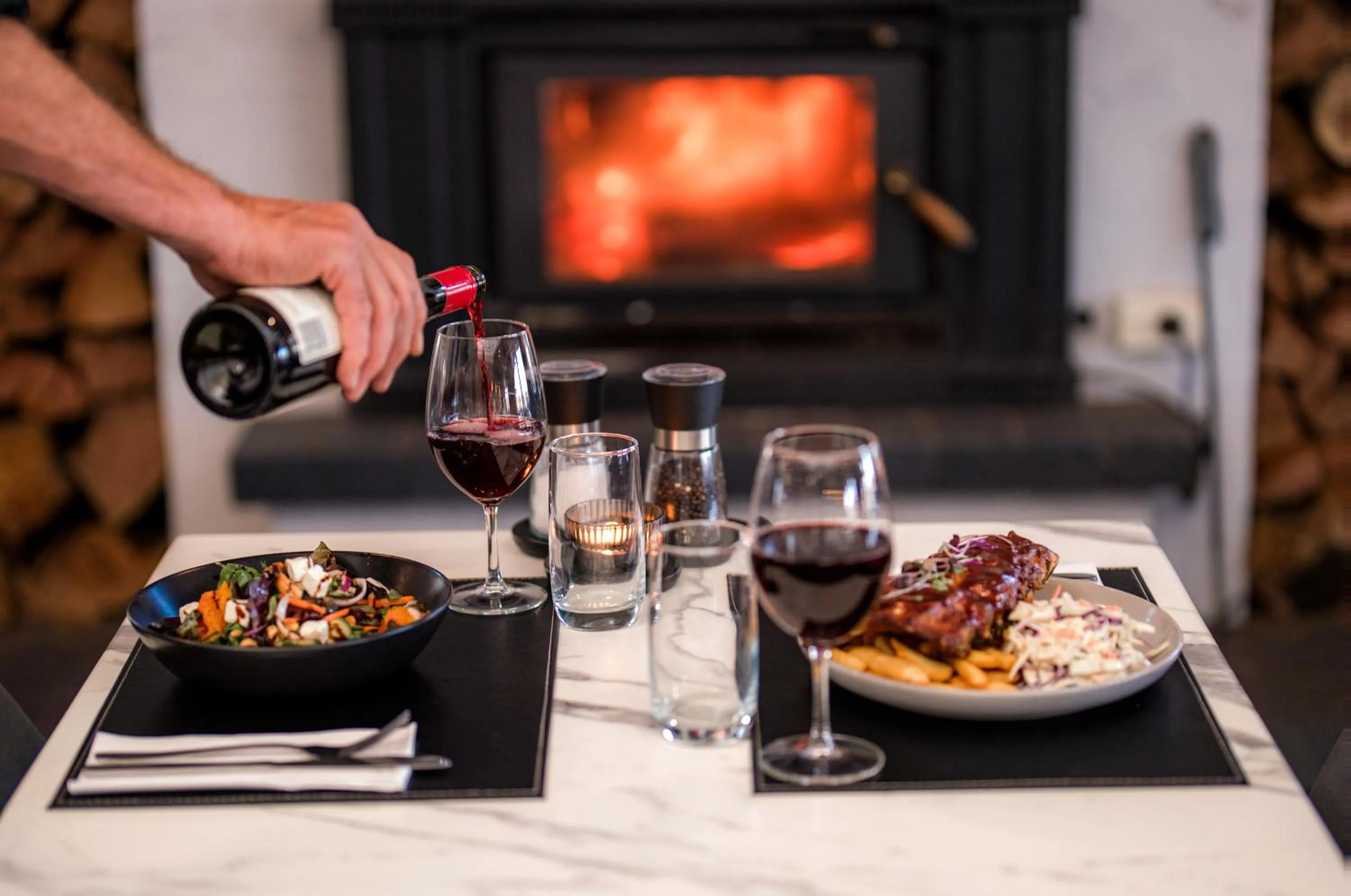 Restaurant/places to eat in Panorama Hotel St Helens