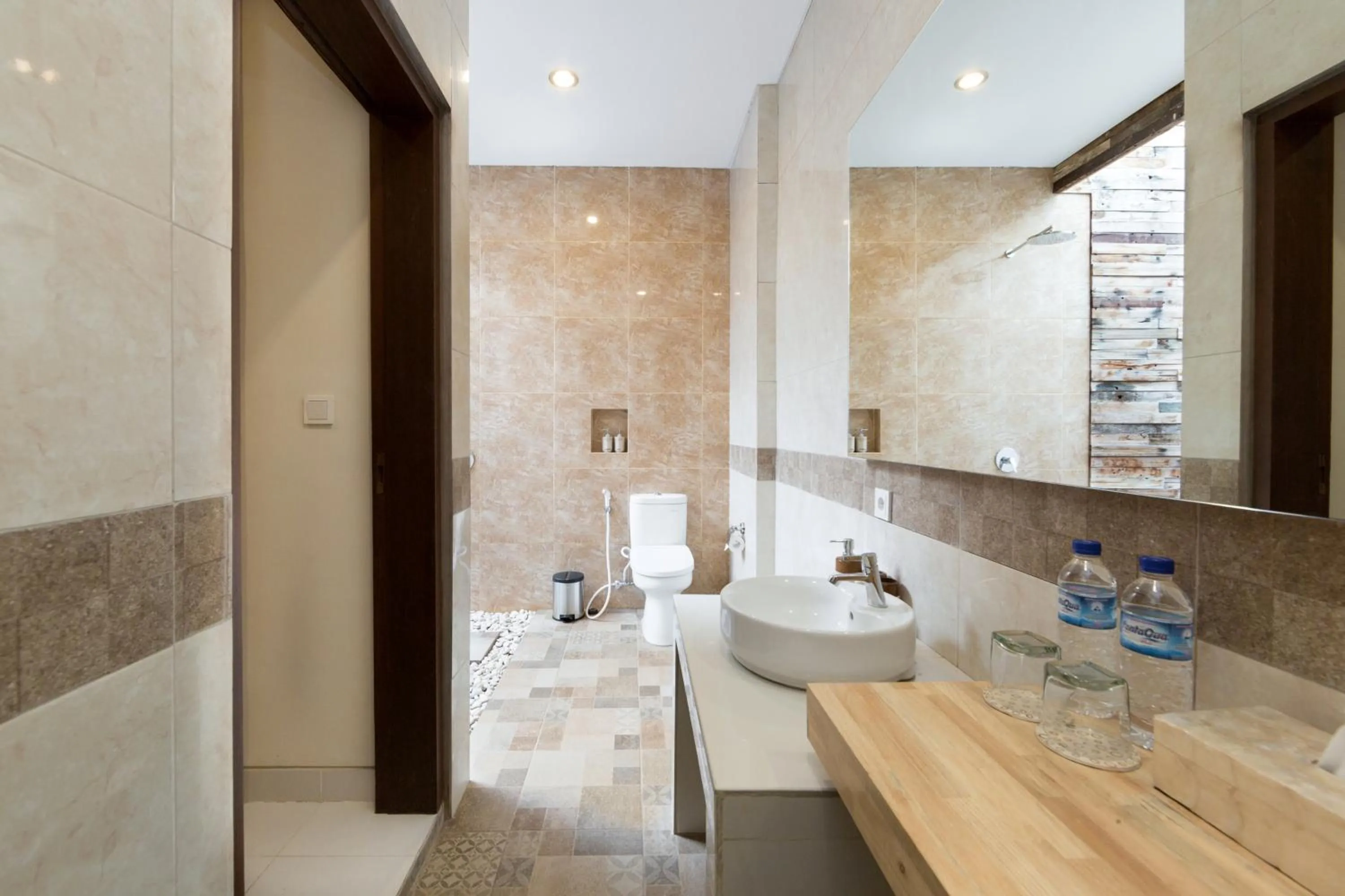 Bathroom in Paisa Seminyak Living