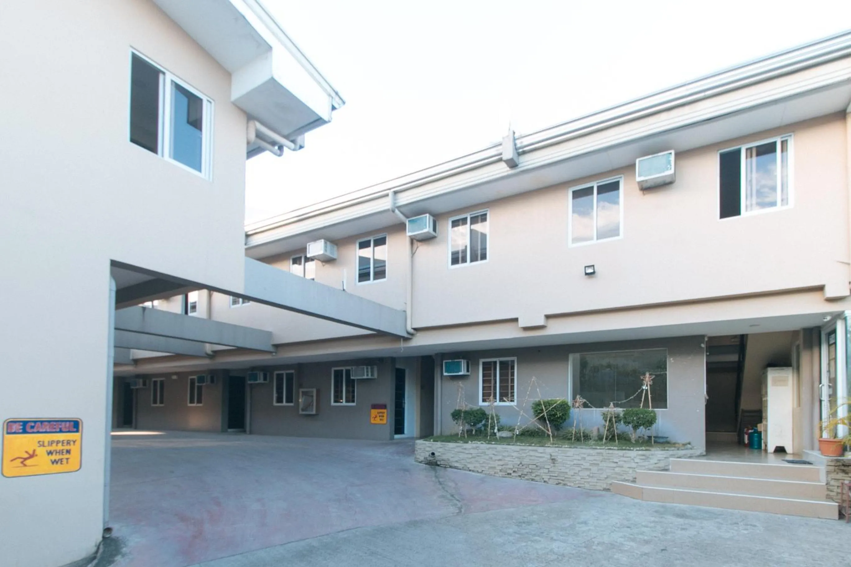 Property building in Grand Apartelle Mandaue Cebu