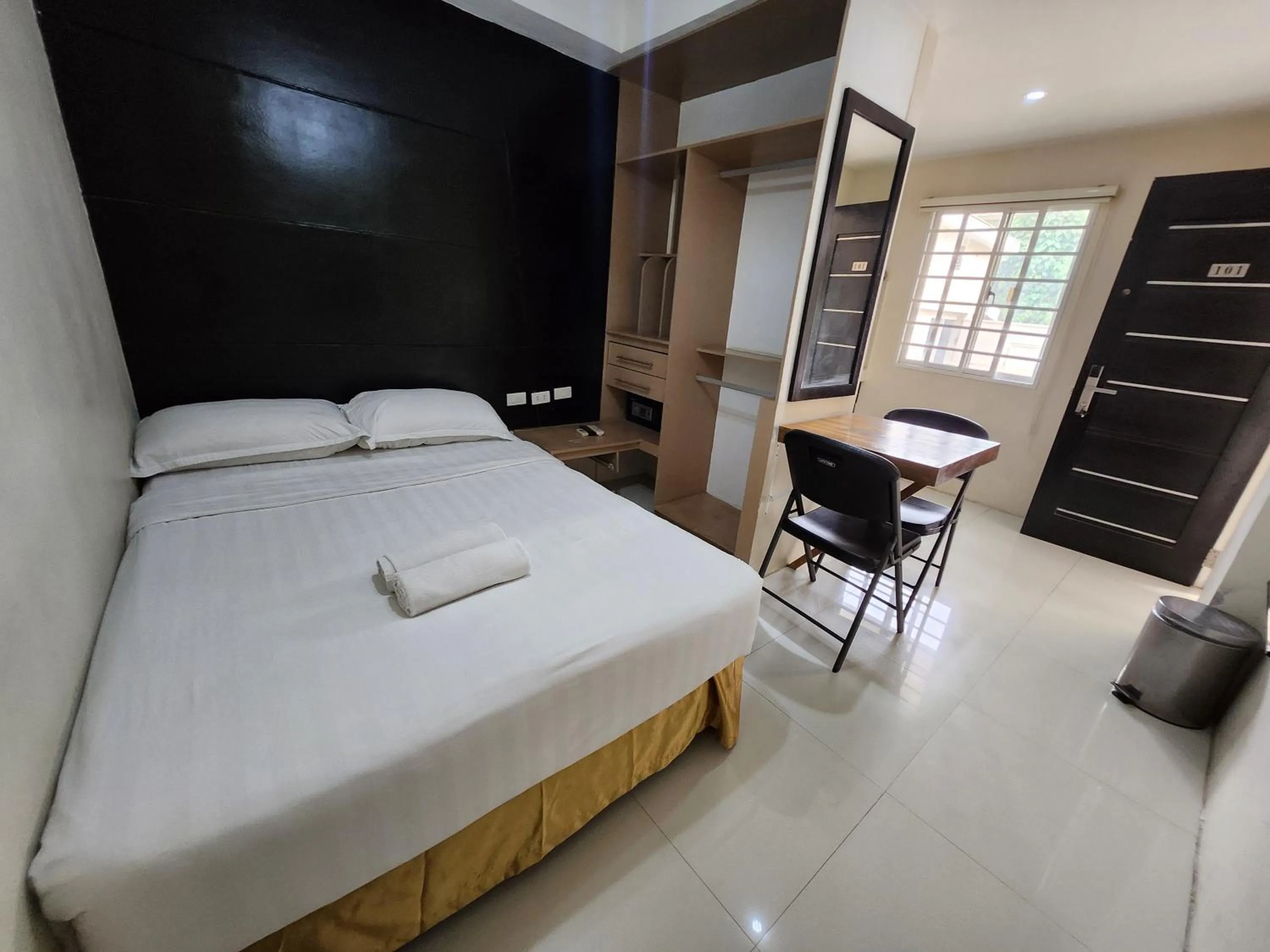 Bed in Grand Apartelle Mandaue Cebu
