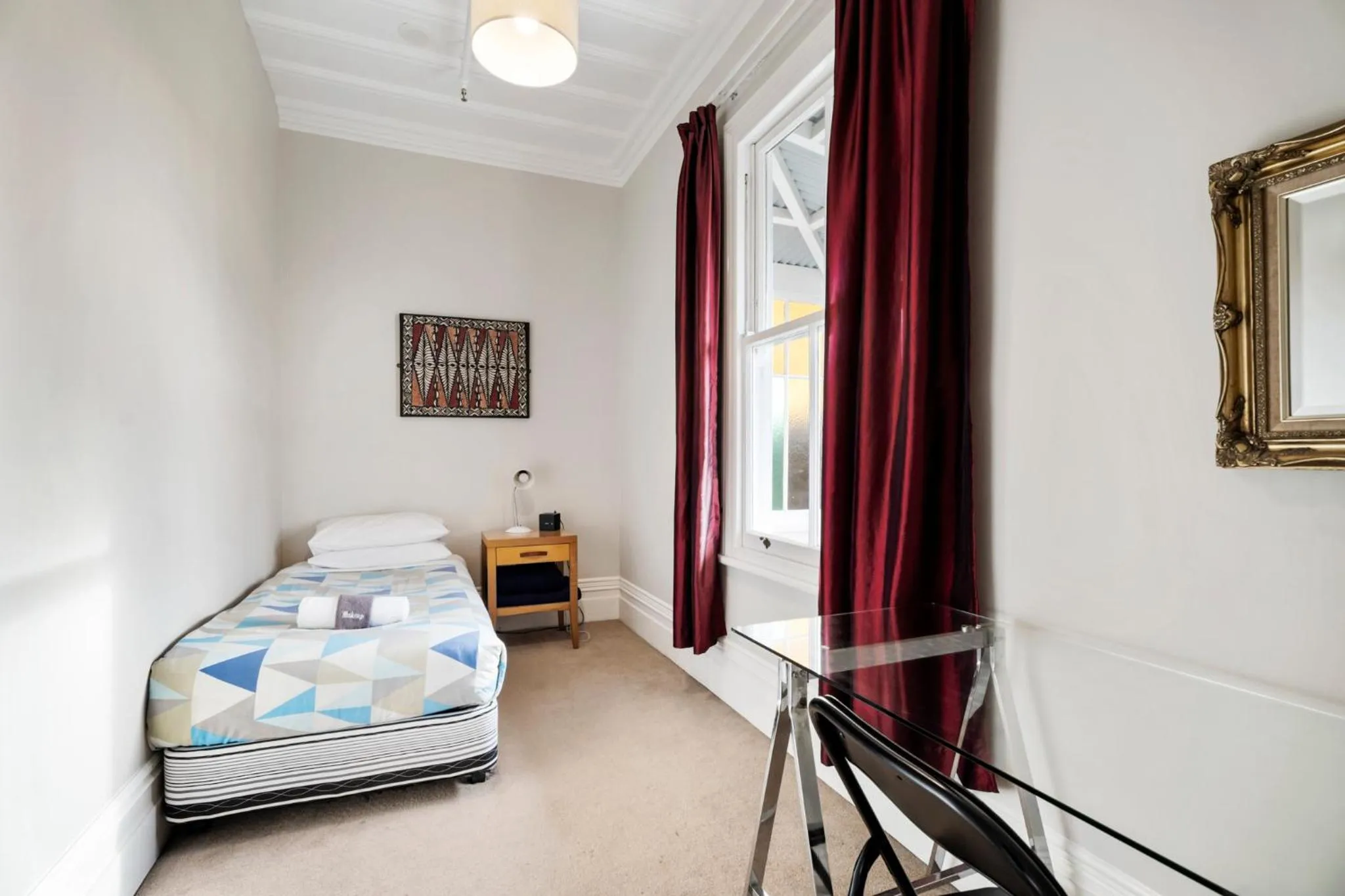 Photo of the whole room, Bed in Verandahs Parkside Lodge