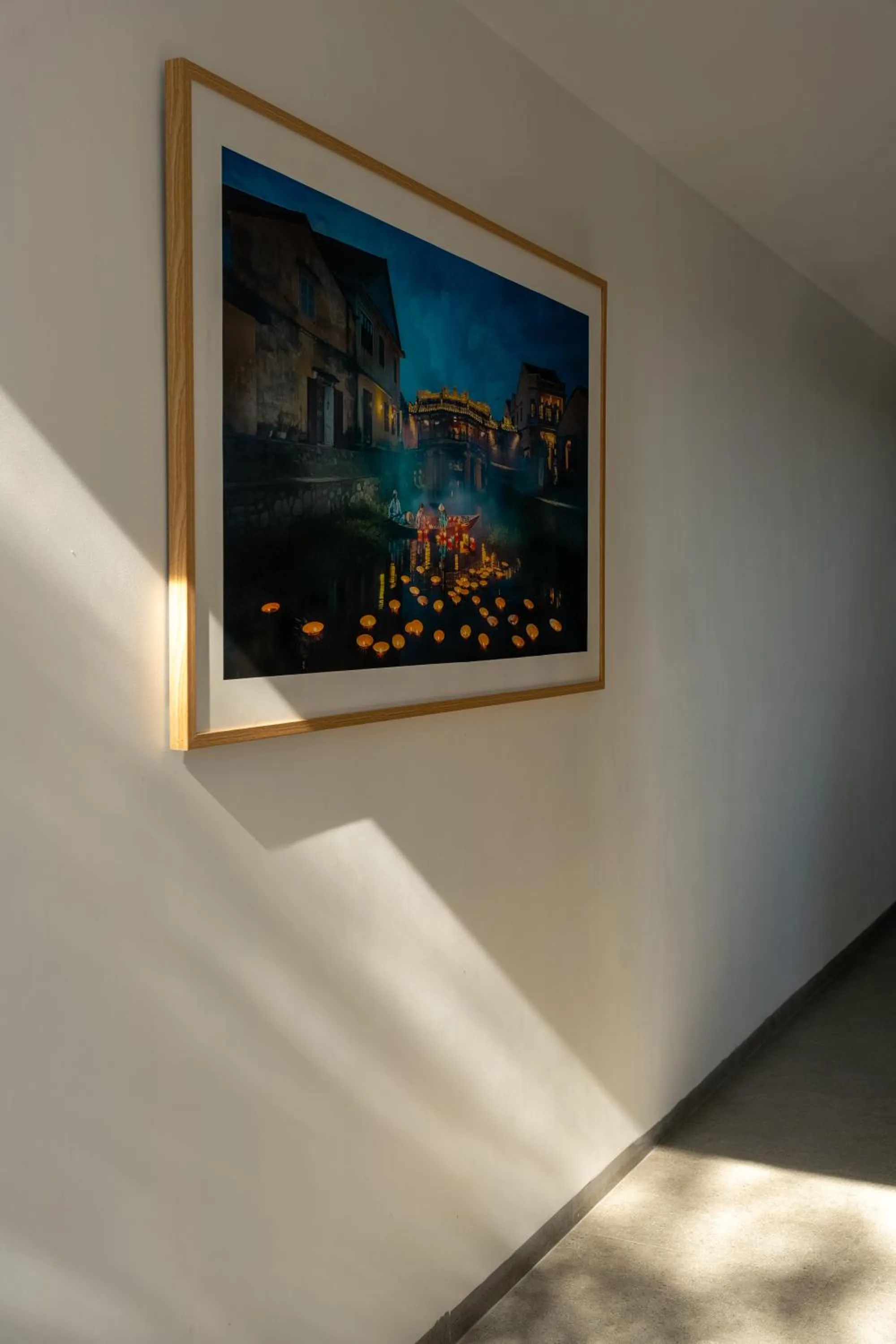 Decorative detail in Shoreline Stay